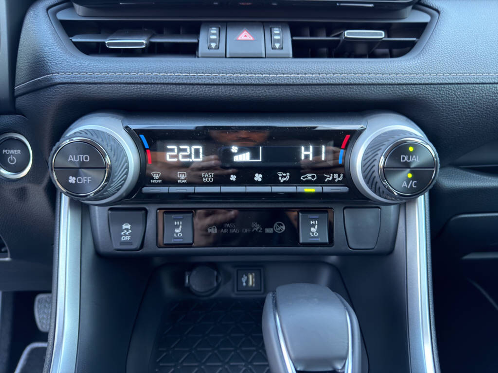 listing desktop thumbnail image 16