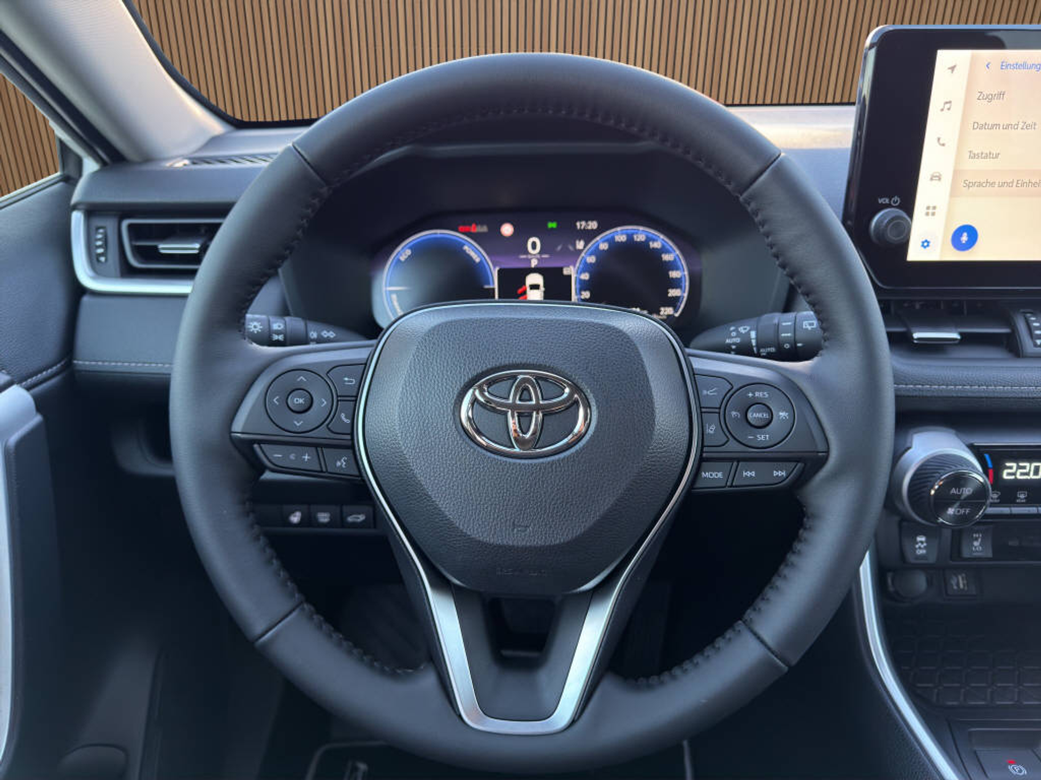 listing desktop thumbnail image 10