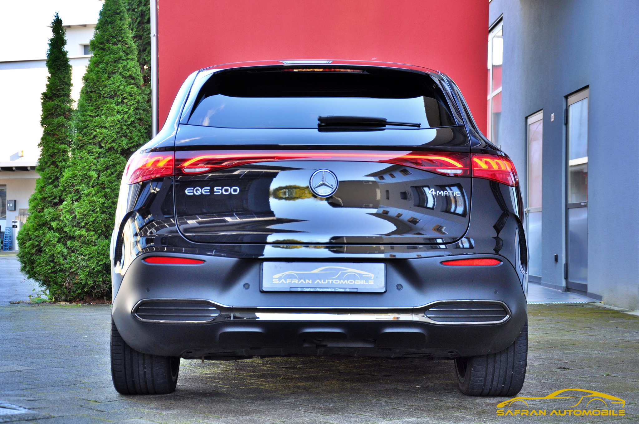 listing desktop thumbnail image 5