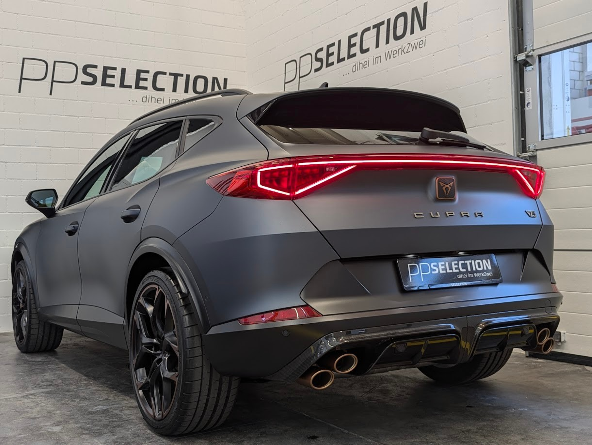 car-image-15