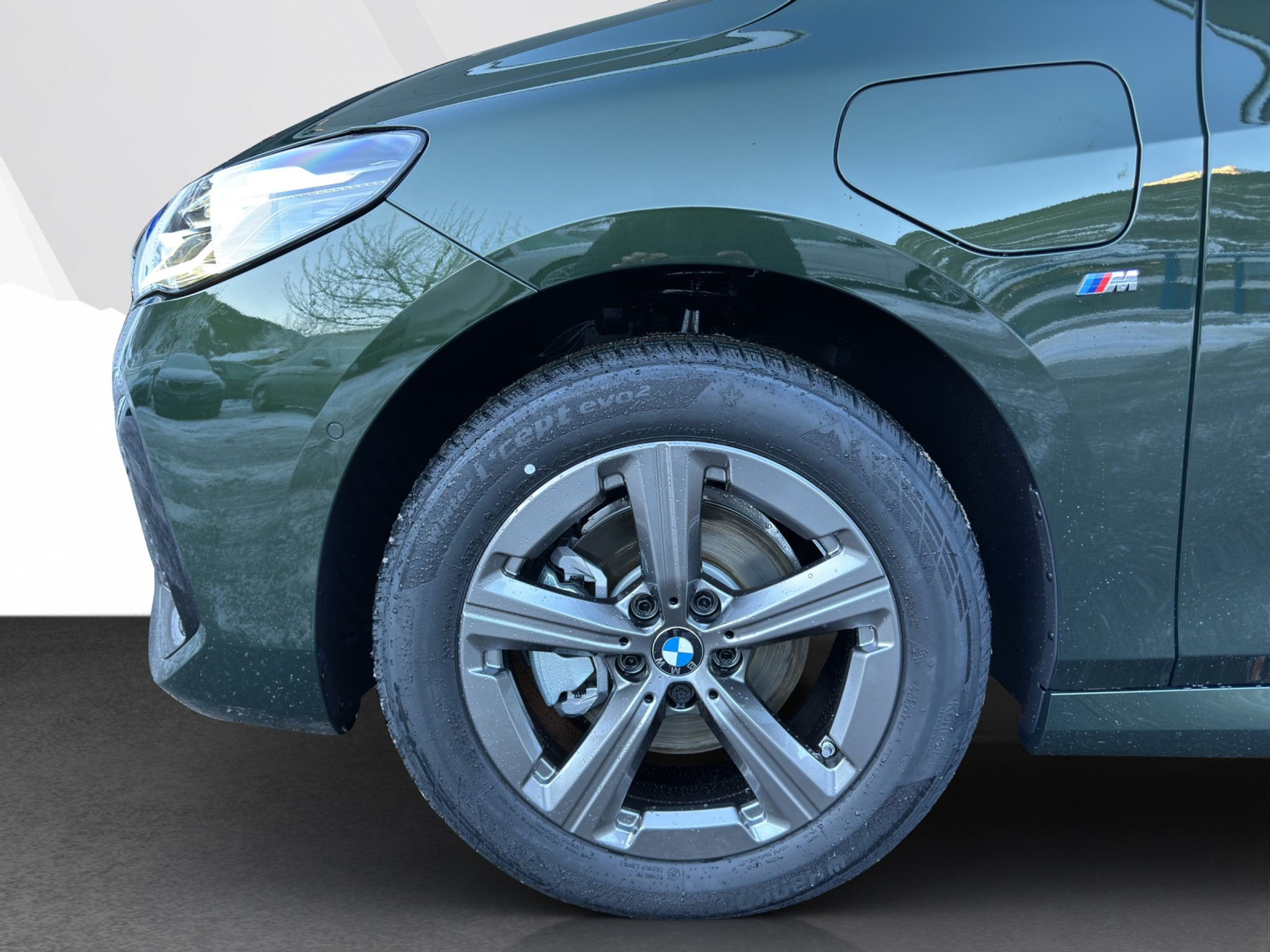 listing desktop thumbnail image 15