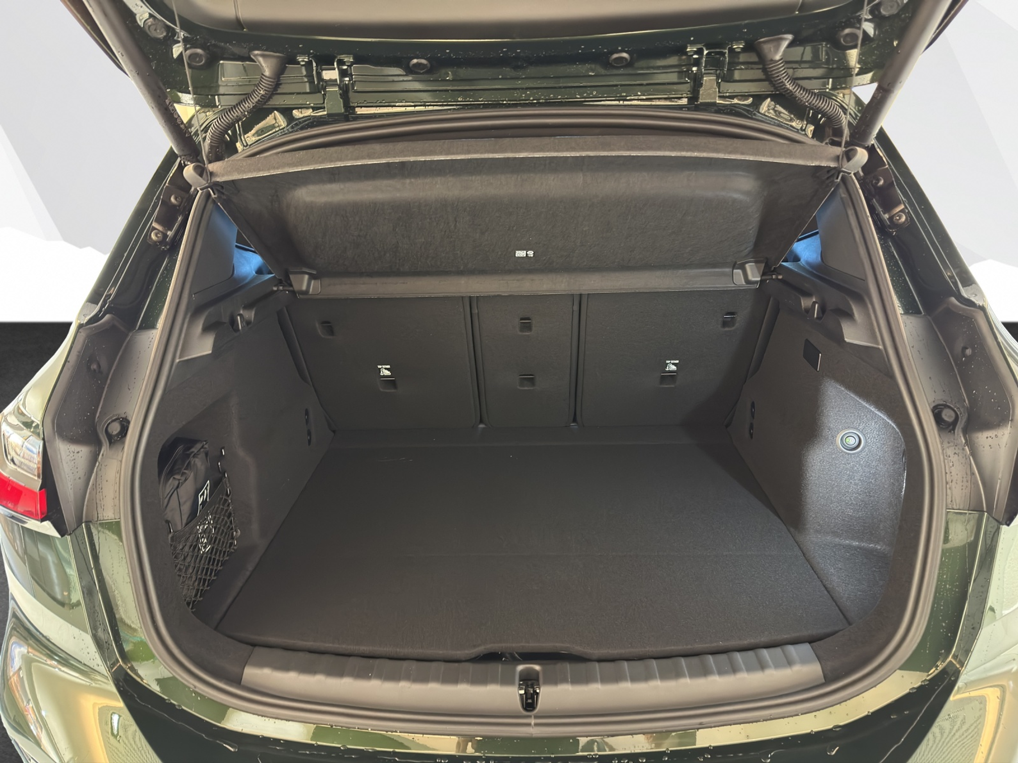 listing desktop thumbnail image 14