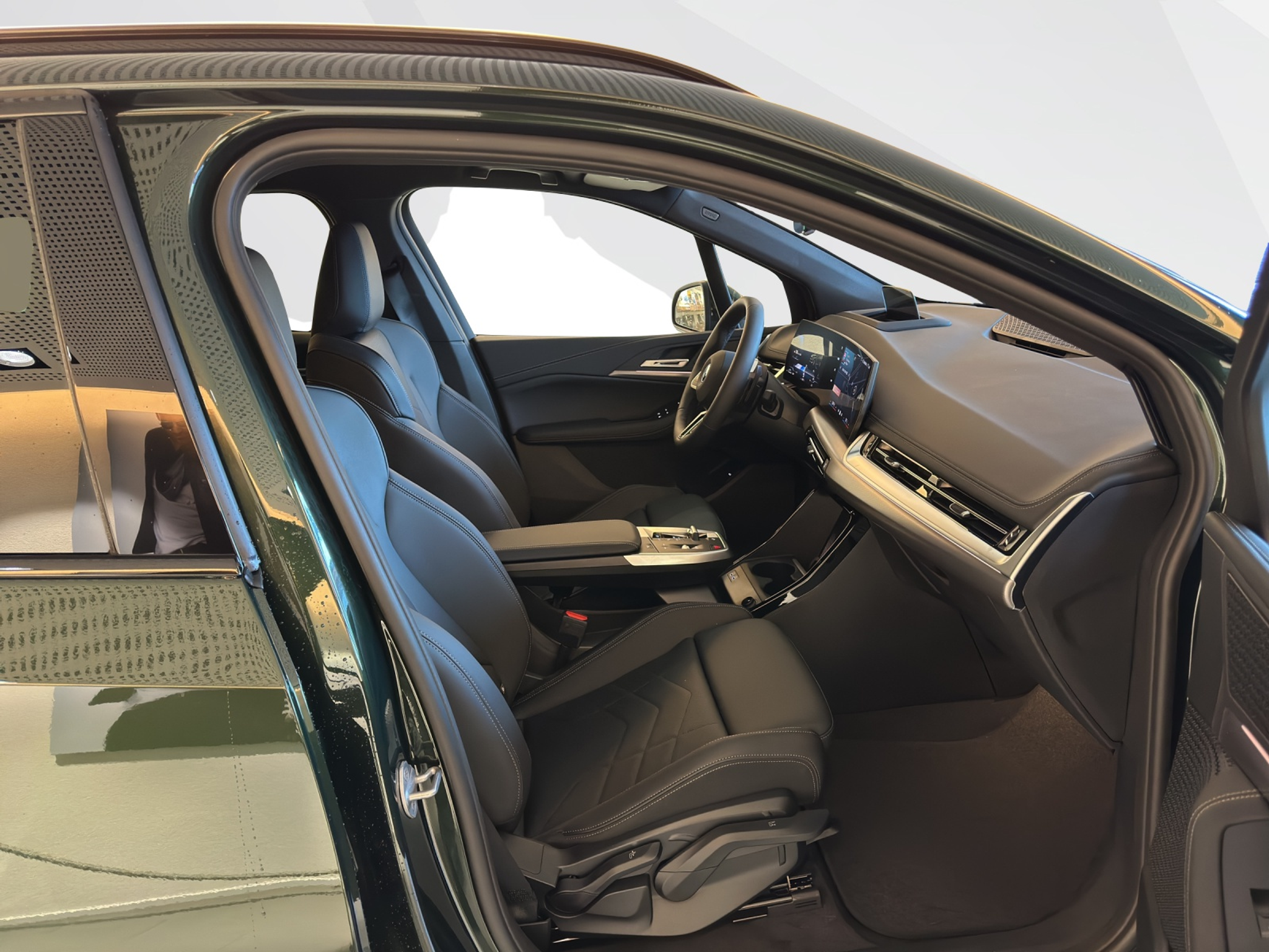 listing desktop thumbnail image 12