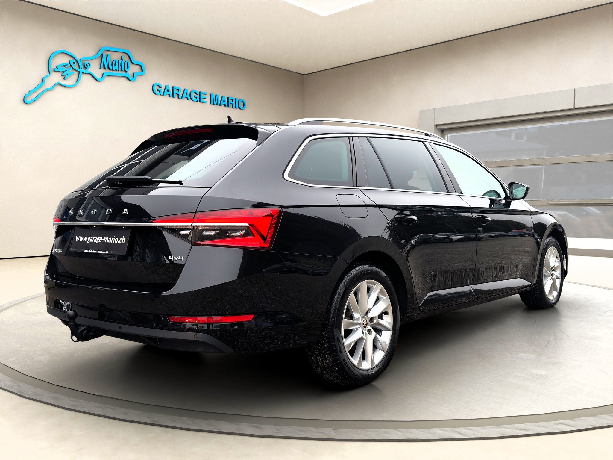 listing desktop thumbnail image 4