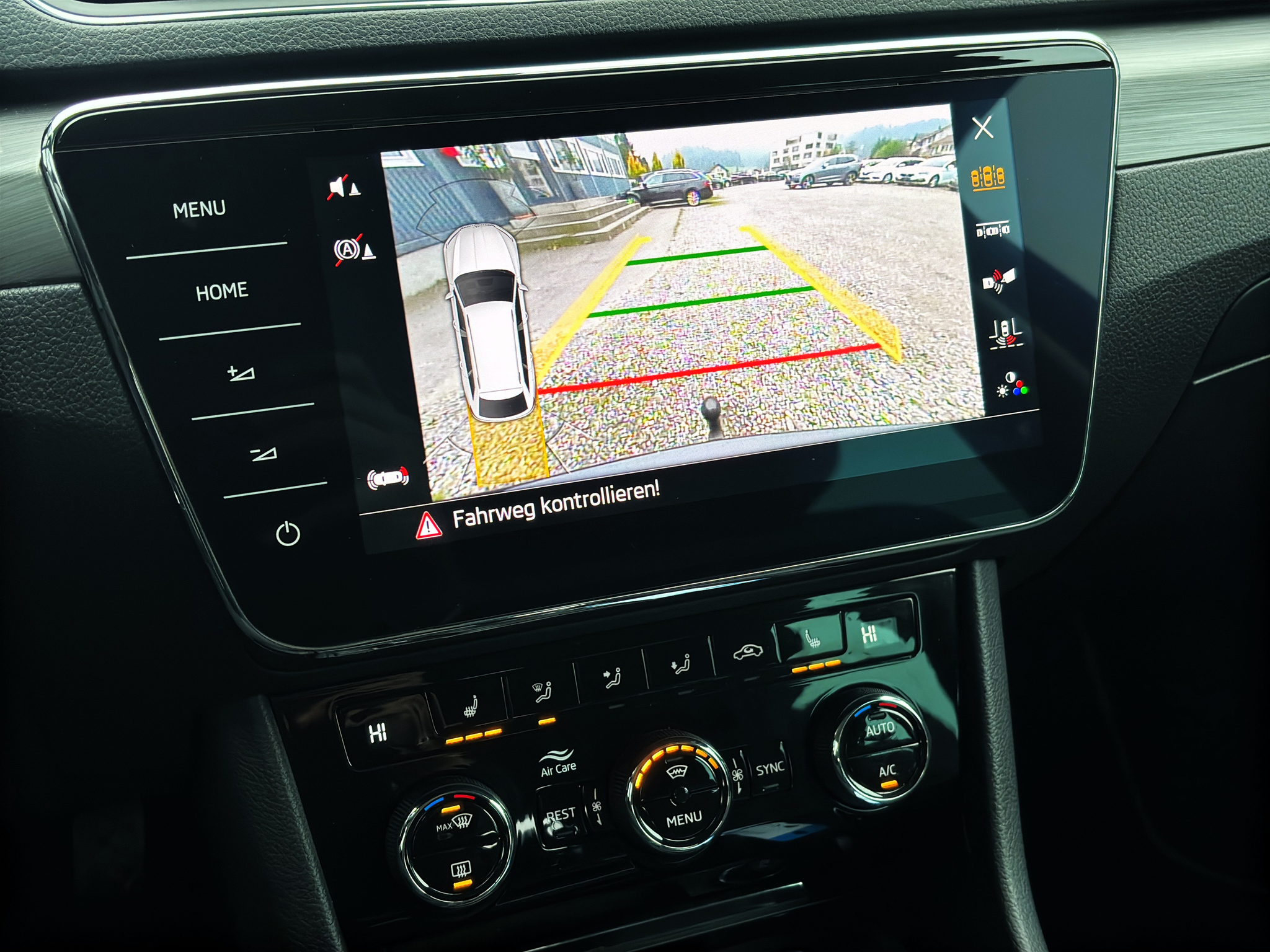 listing desktop thumbnail image 12