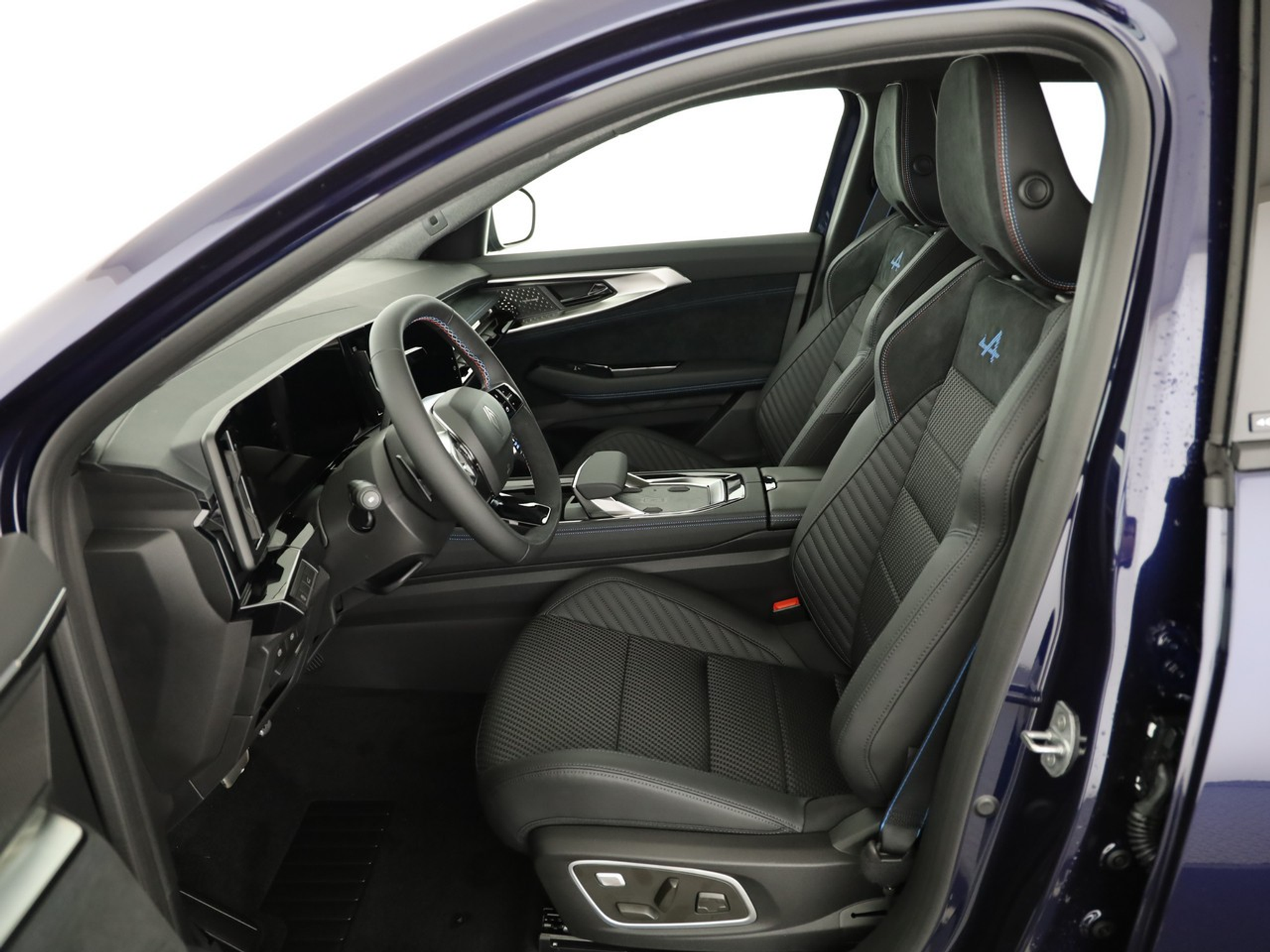 listing desktop thumbnail image 6