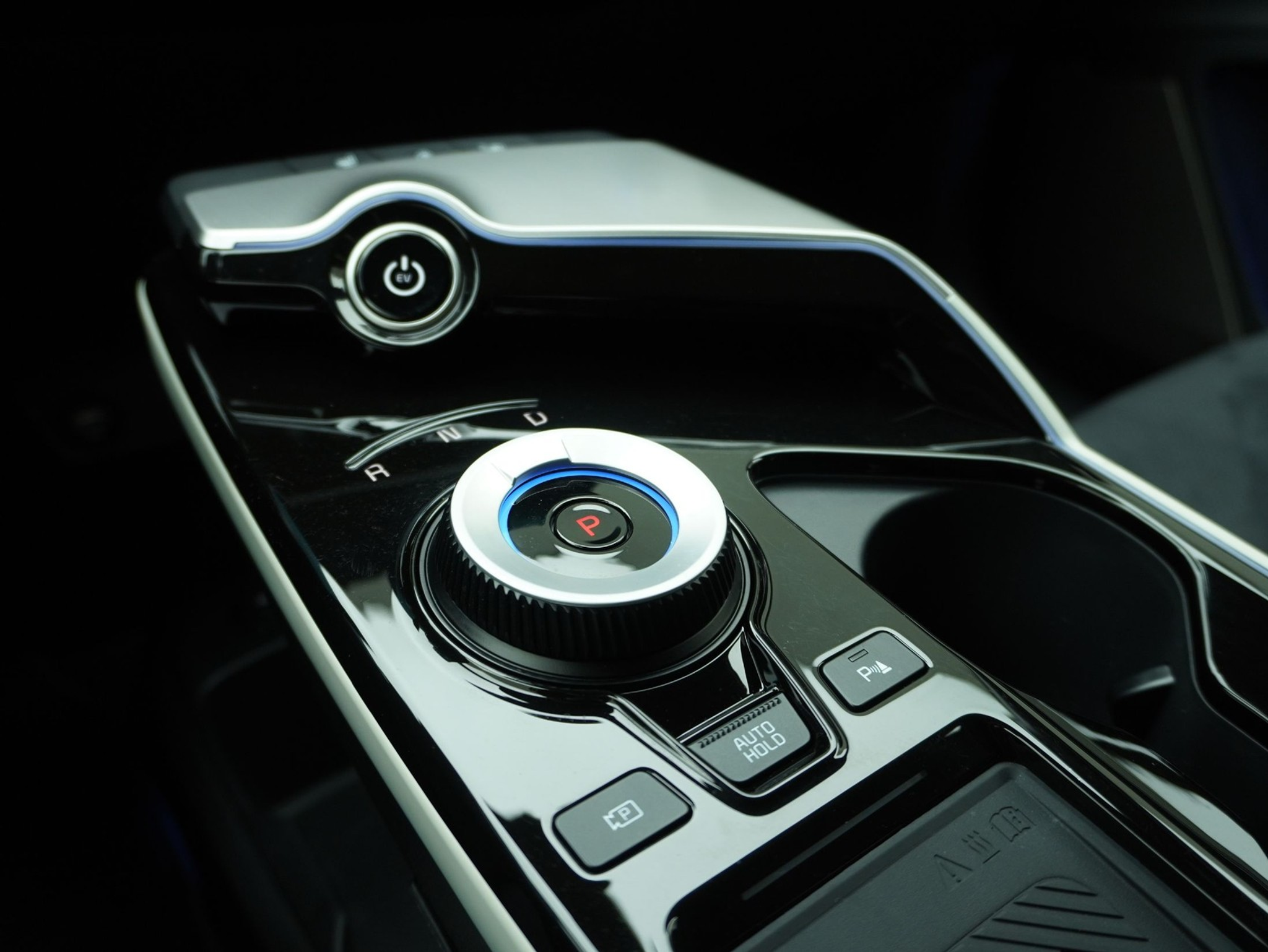 listing desktop thumbnail image 15