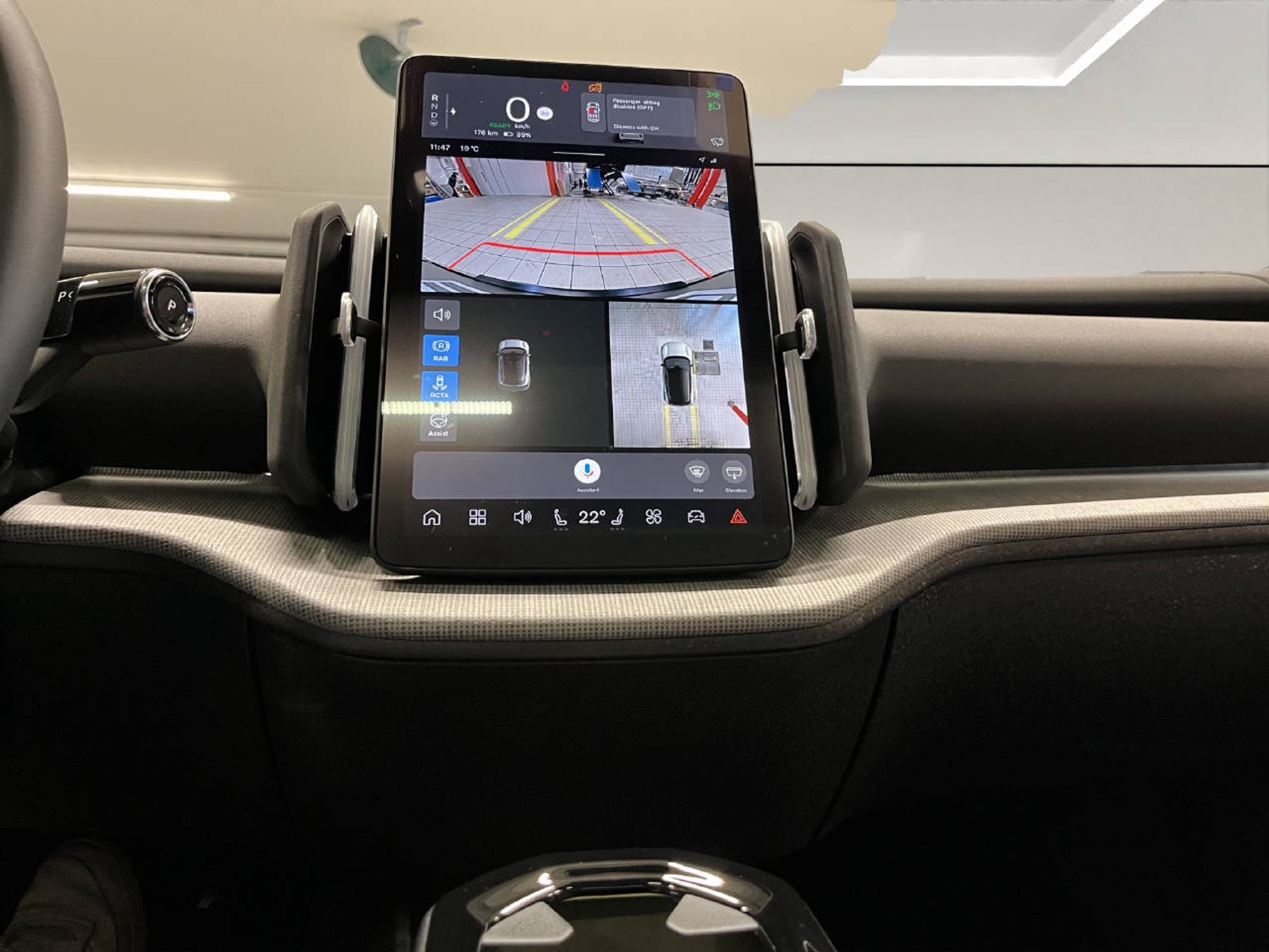 listing desktop thumbnail image 11