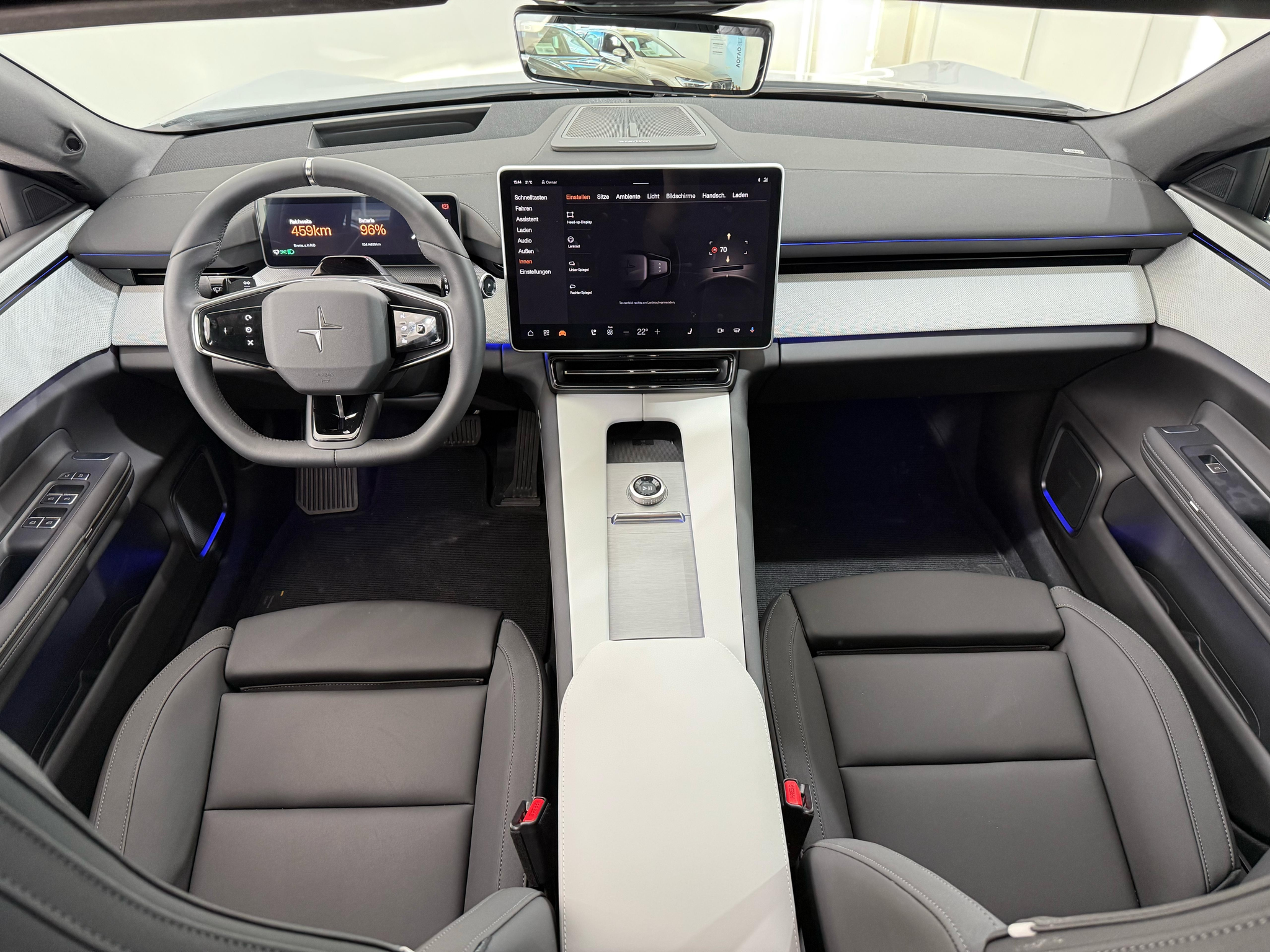 listing desktop thumbnail image 4