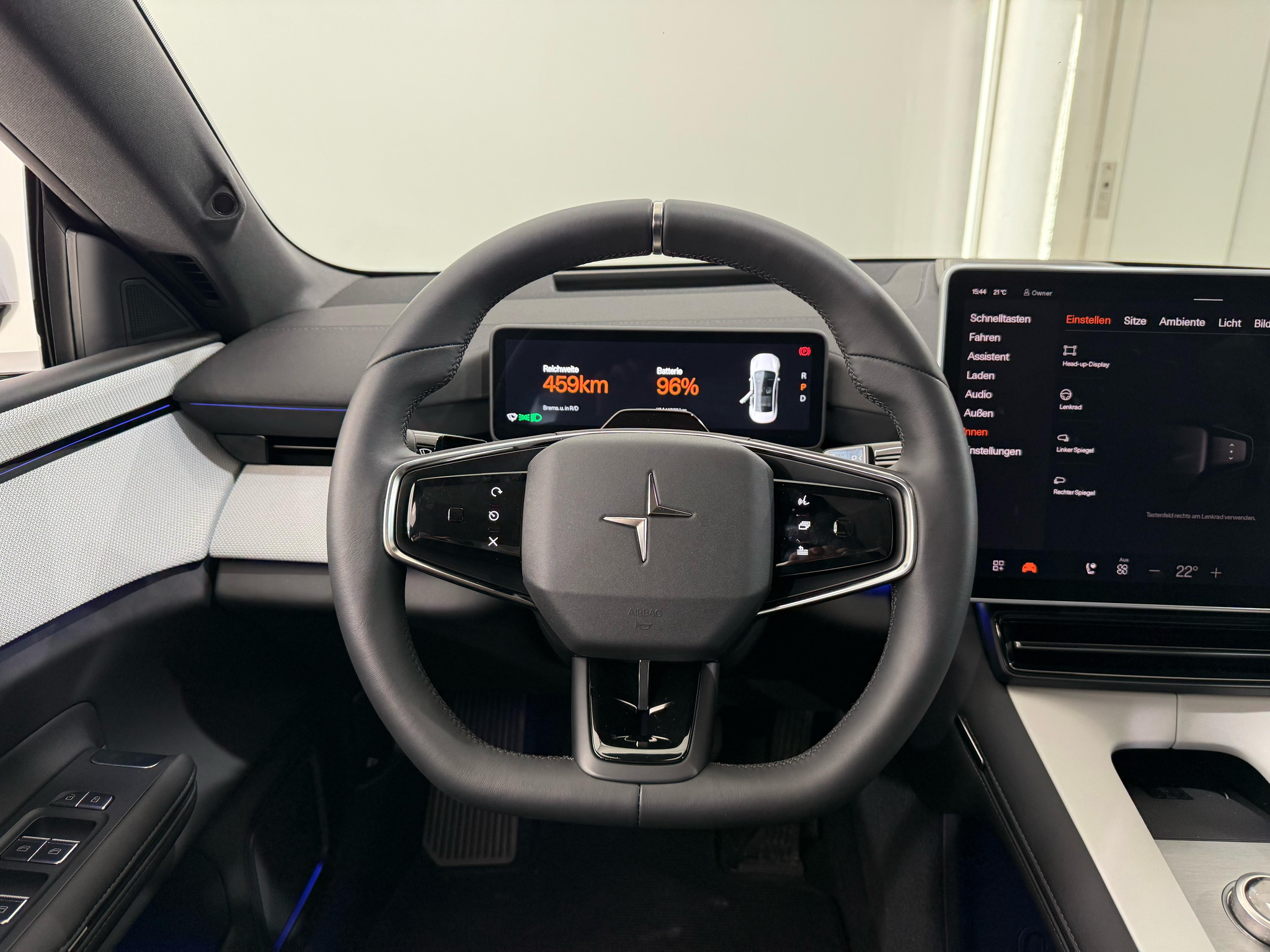 listing desktop thumbnail image 14