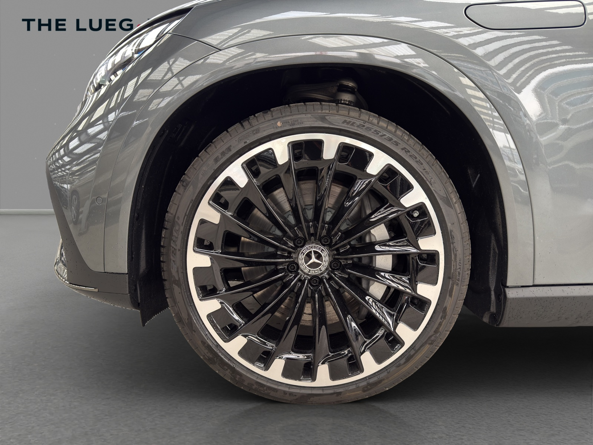 listing desktop thumbnail image 8