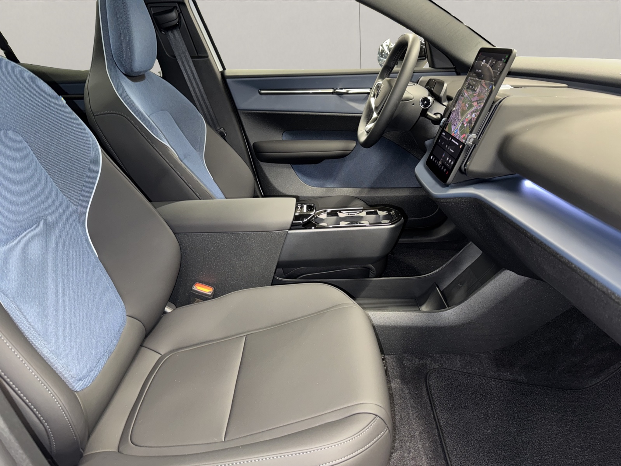 listing desktop thumbnail image 14