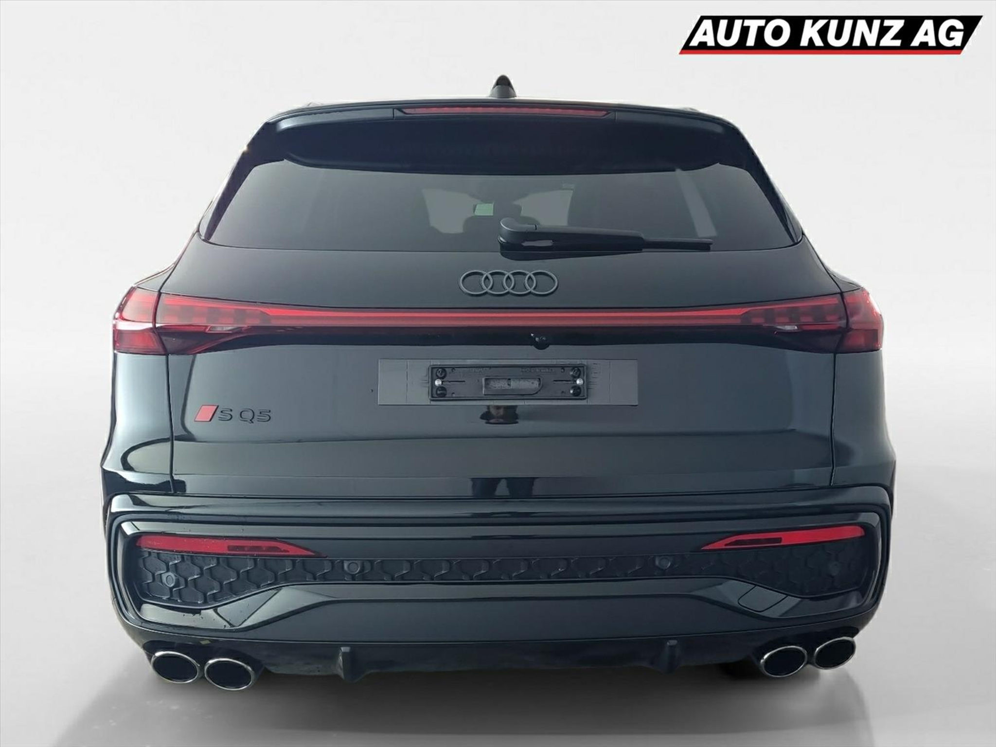 listing desktop thumbnail image 3