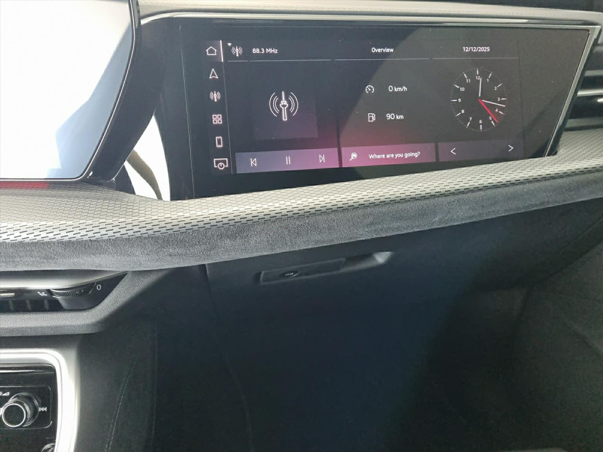 listing desktop thumbnail image 12