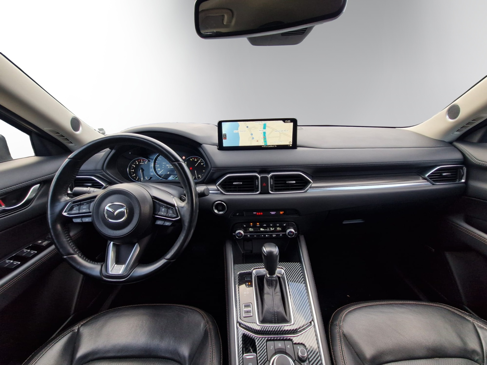 listing desktop thumbnail image 4