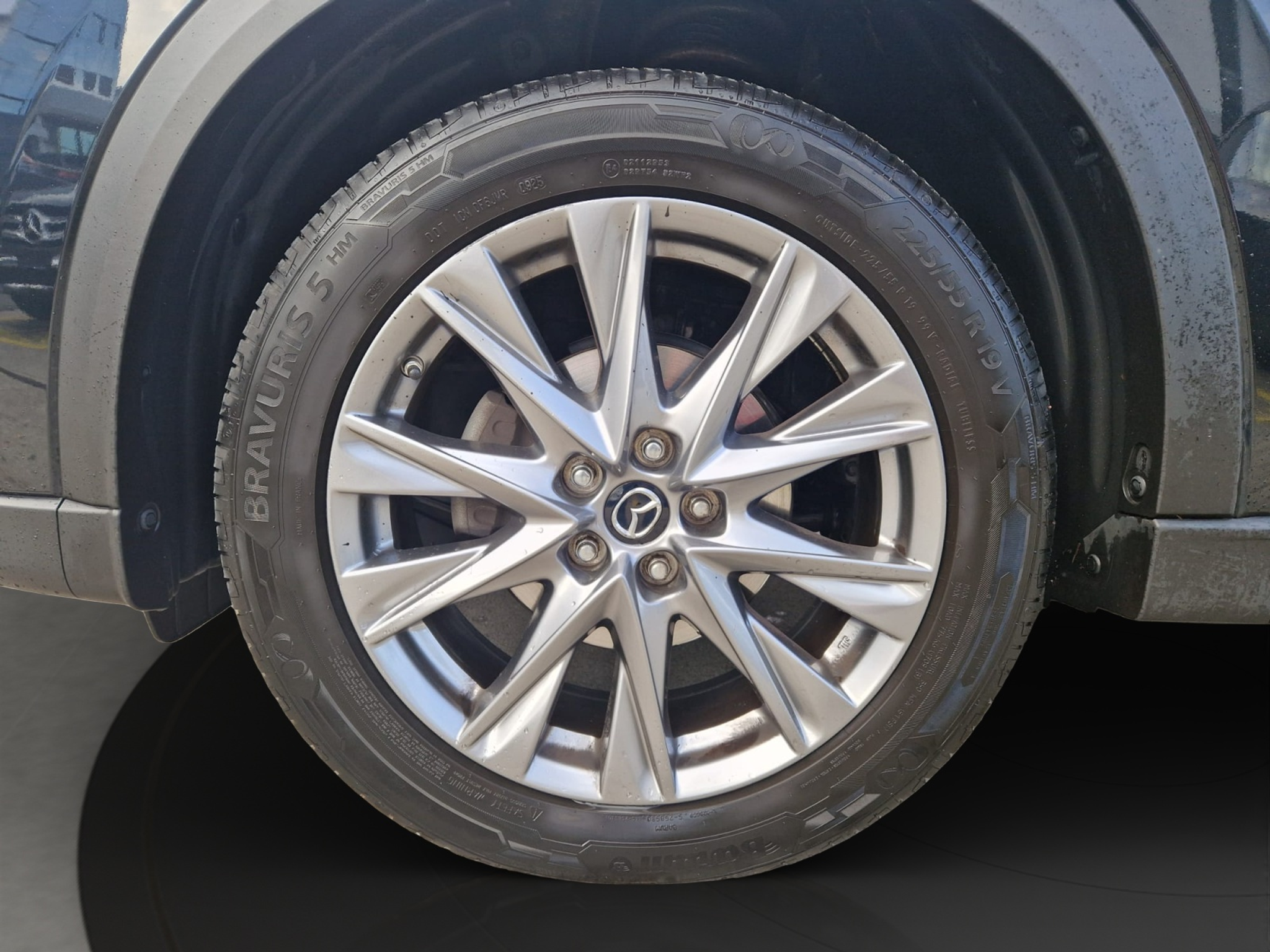 listing desktop thumbnail image 12