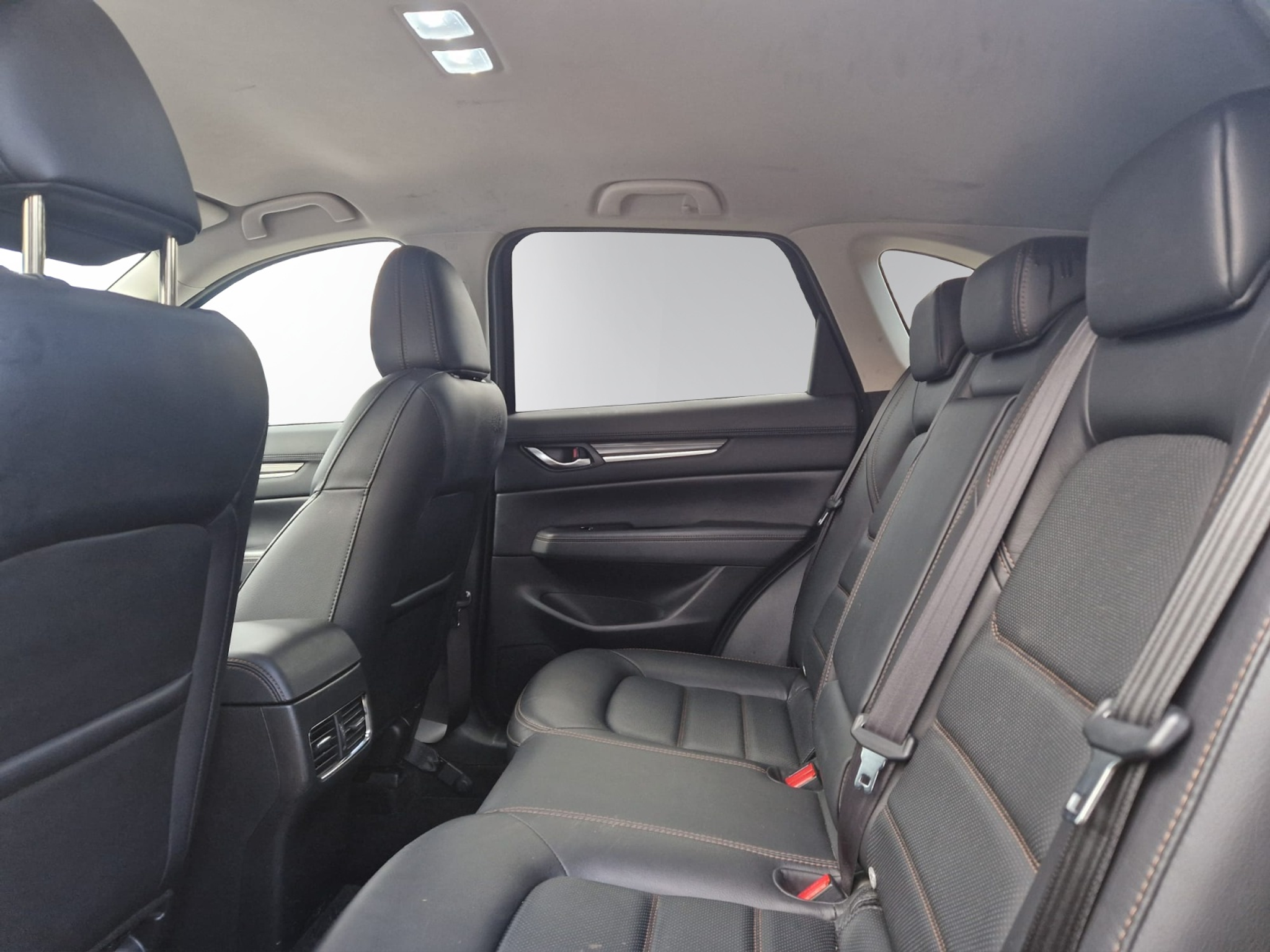 listing desktop thumbnail image 9