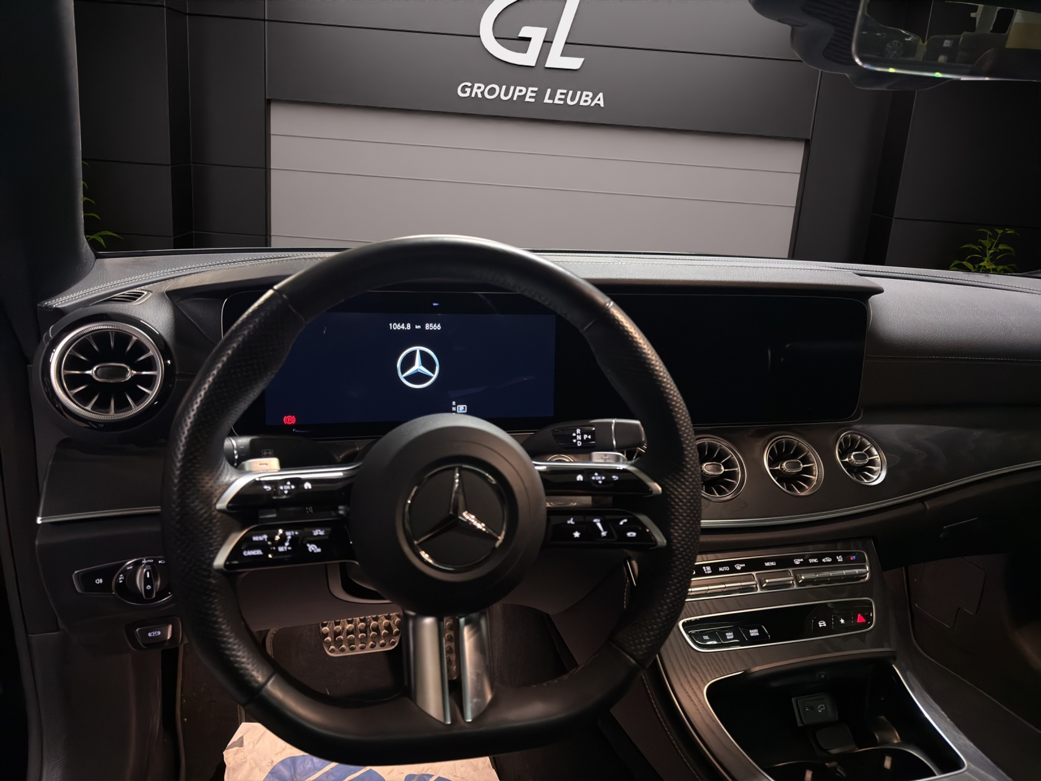 listing desktop thumbnail image 11