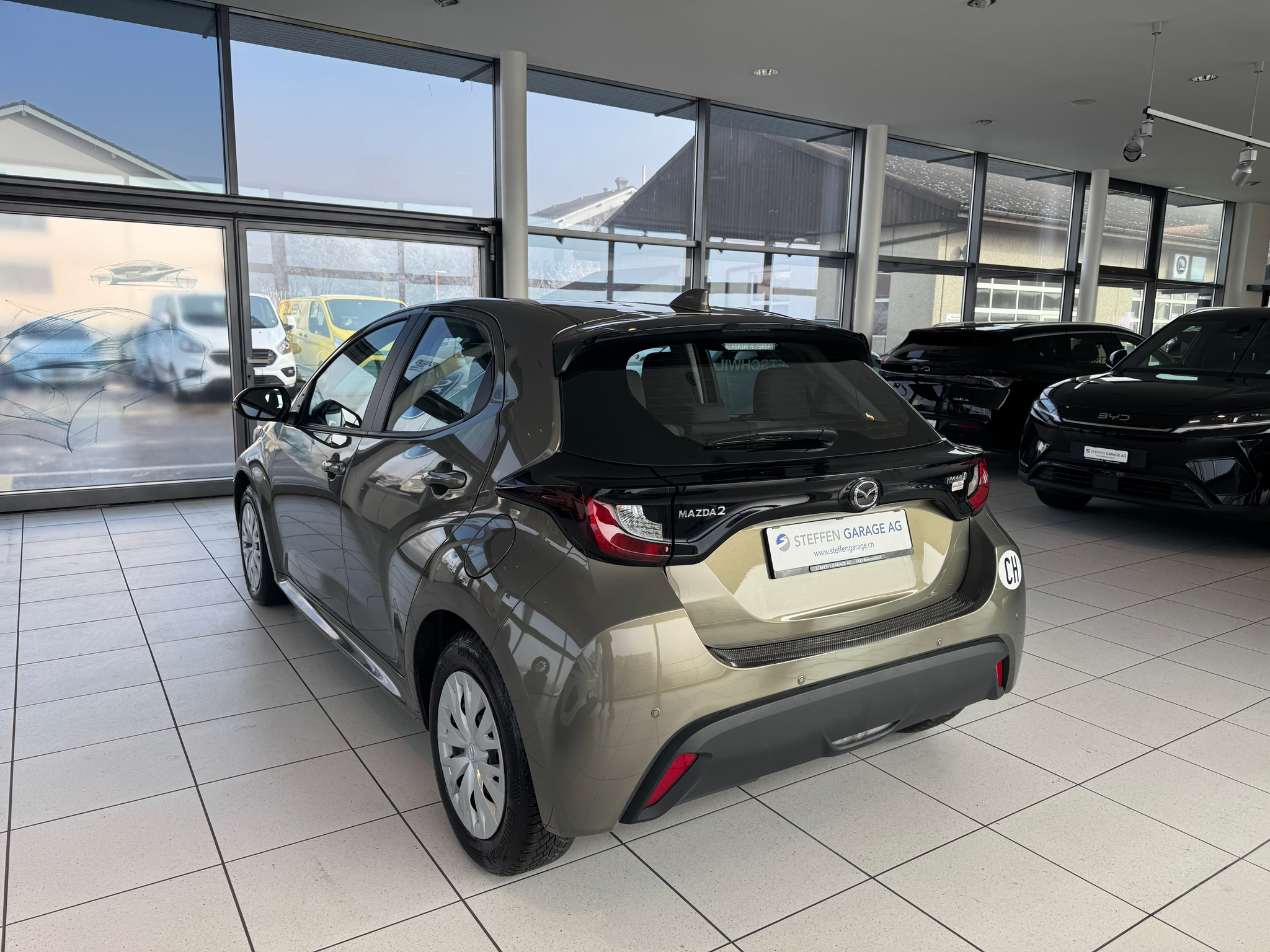 listing desktop thumbnail image 9