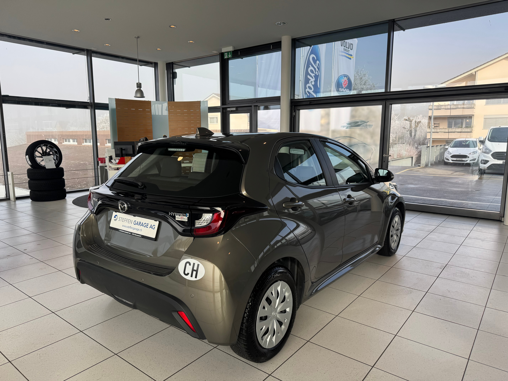 listing desktop thumbnail image 7