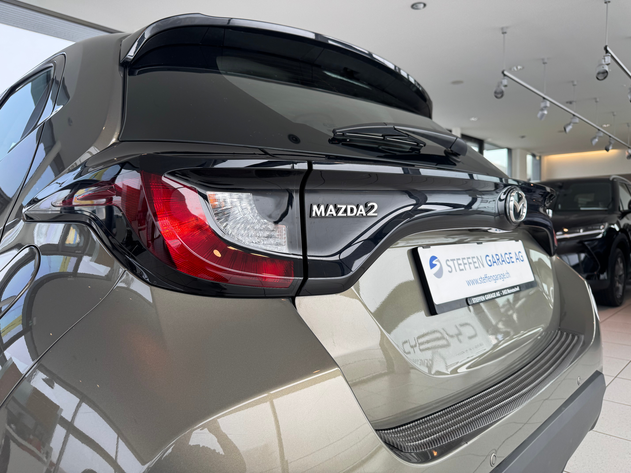 listing desktop thumbnail image 26