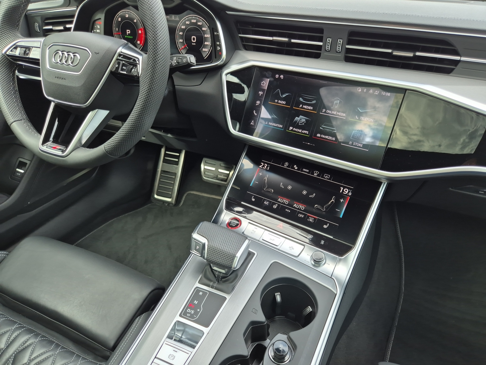 listing desktop thumbnail image 16