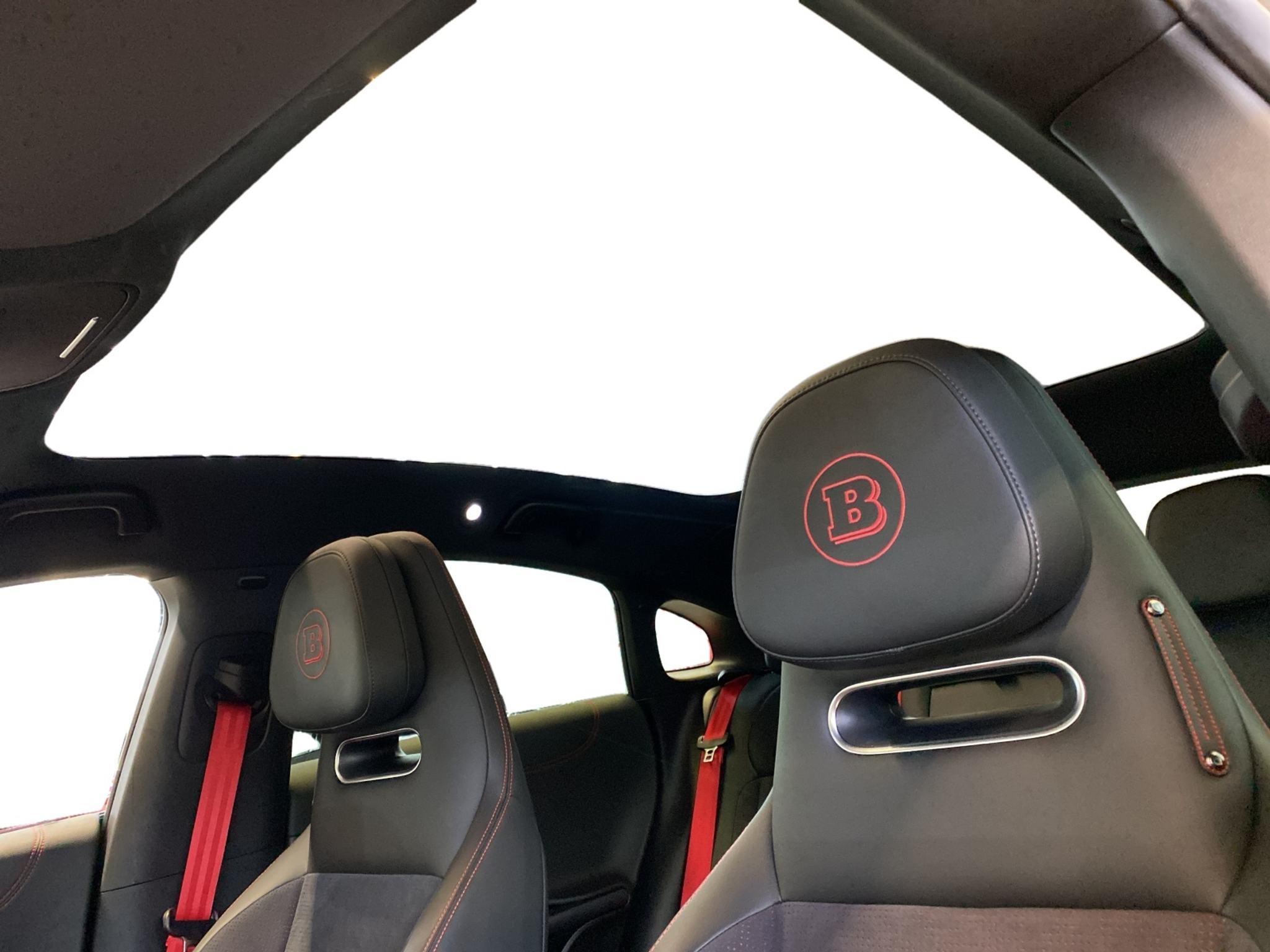 listing desktop thumbnail image 11