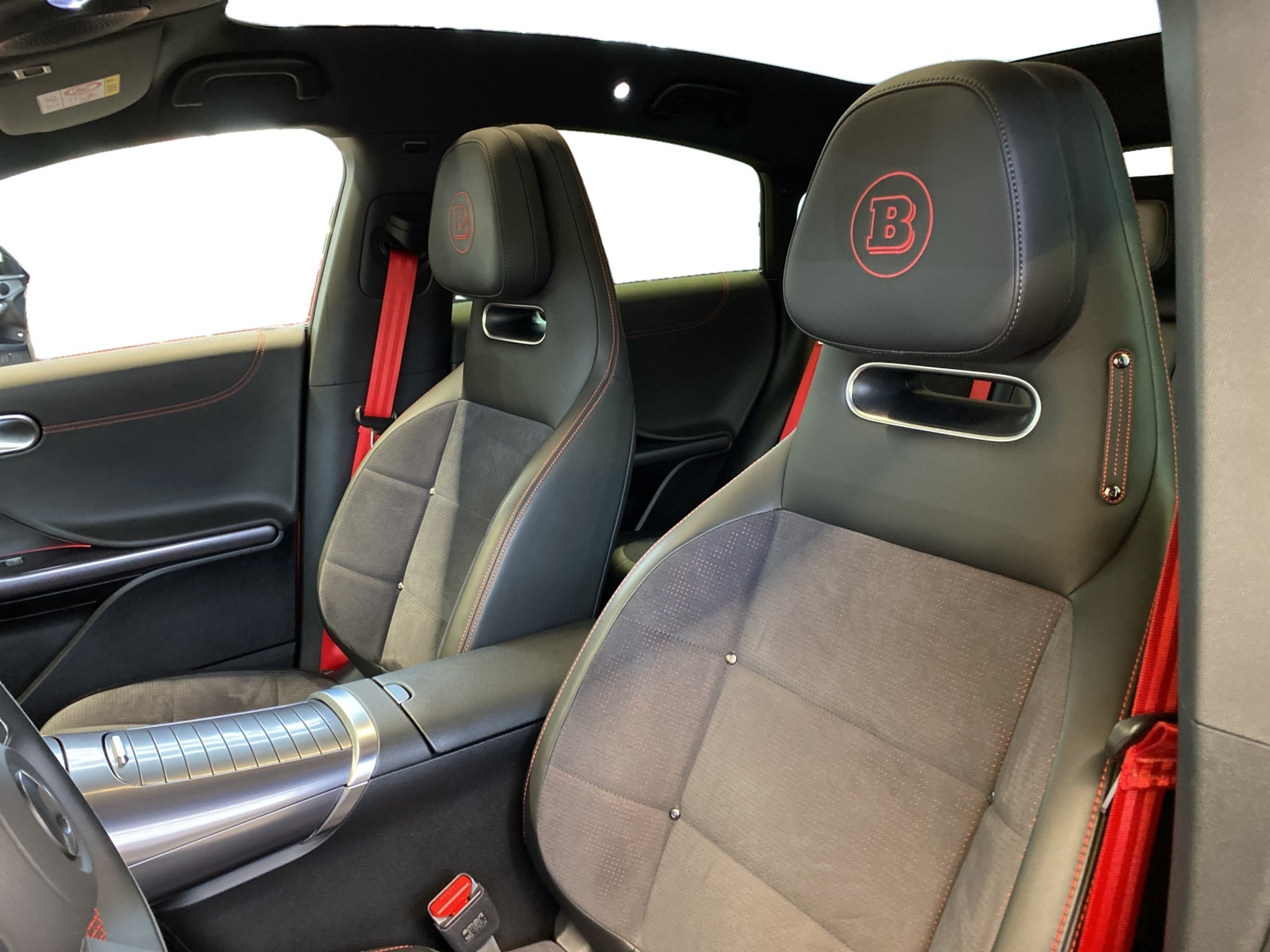 listing desktop thumbnail image 6