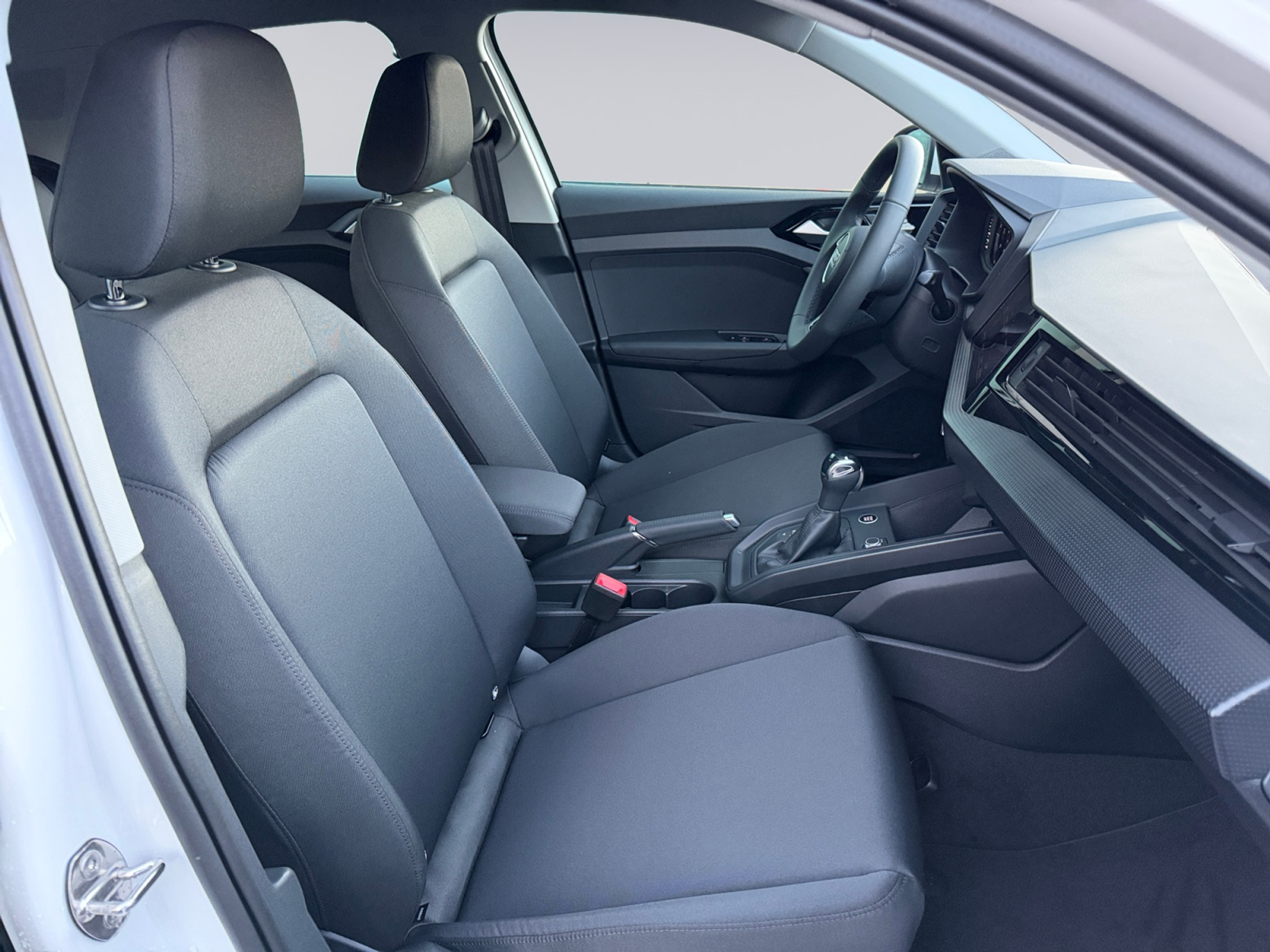 listing desktop thumbnail image 12