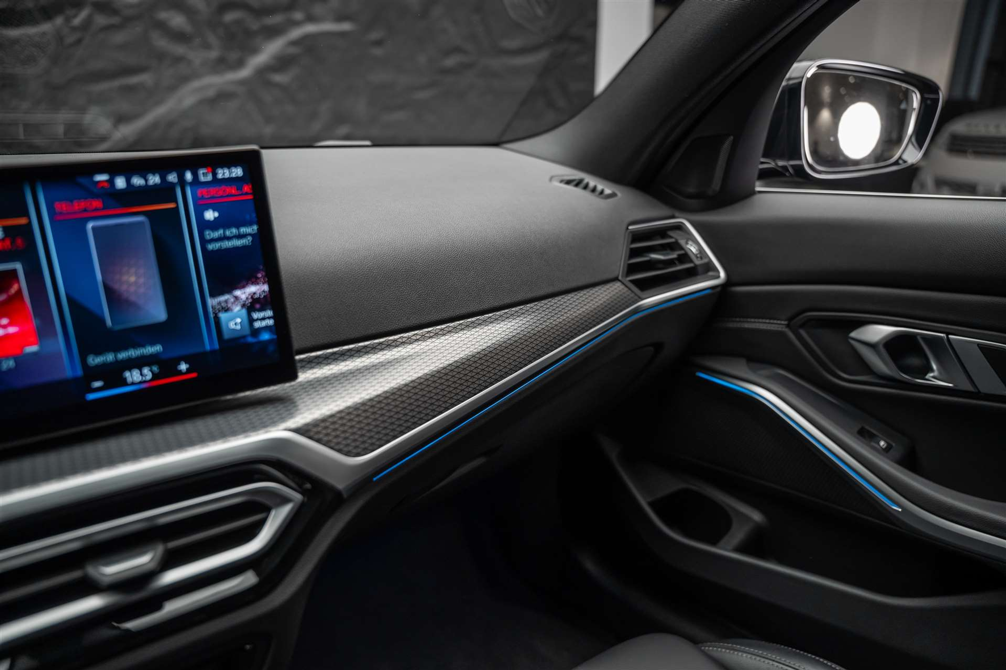 listing desktop thumbnail image 25