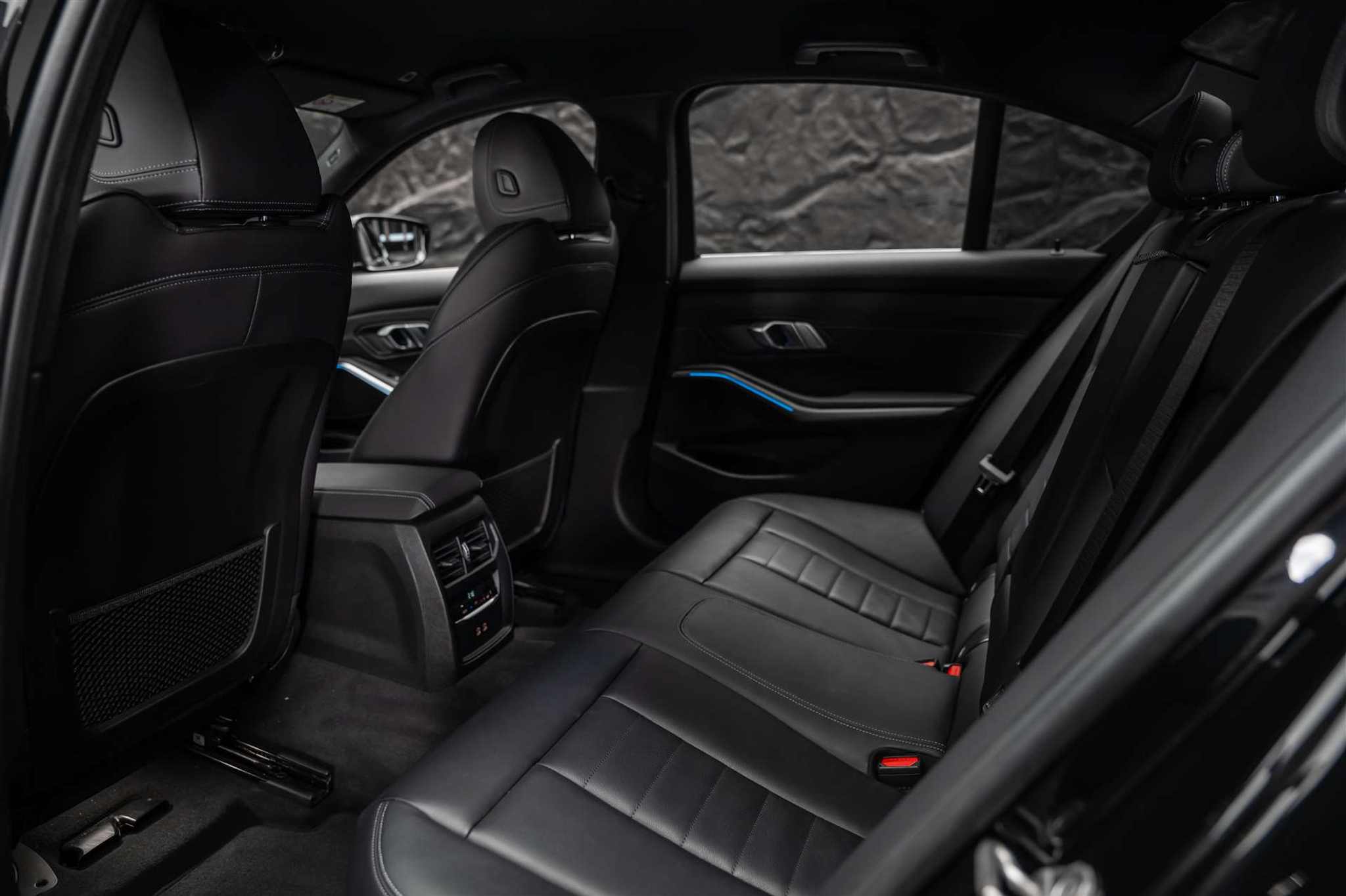 listing desktop thumbnail image 10