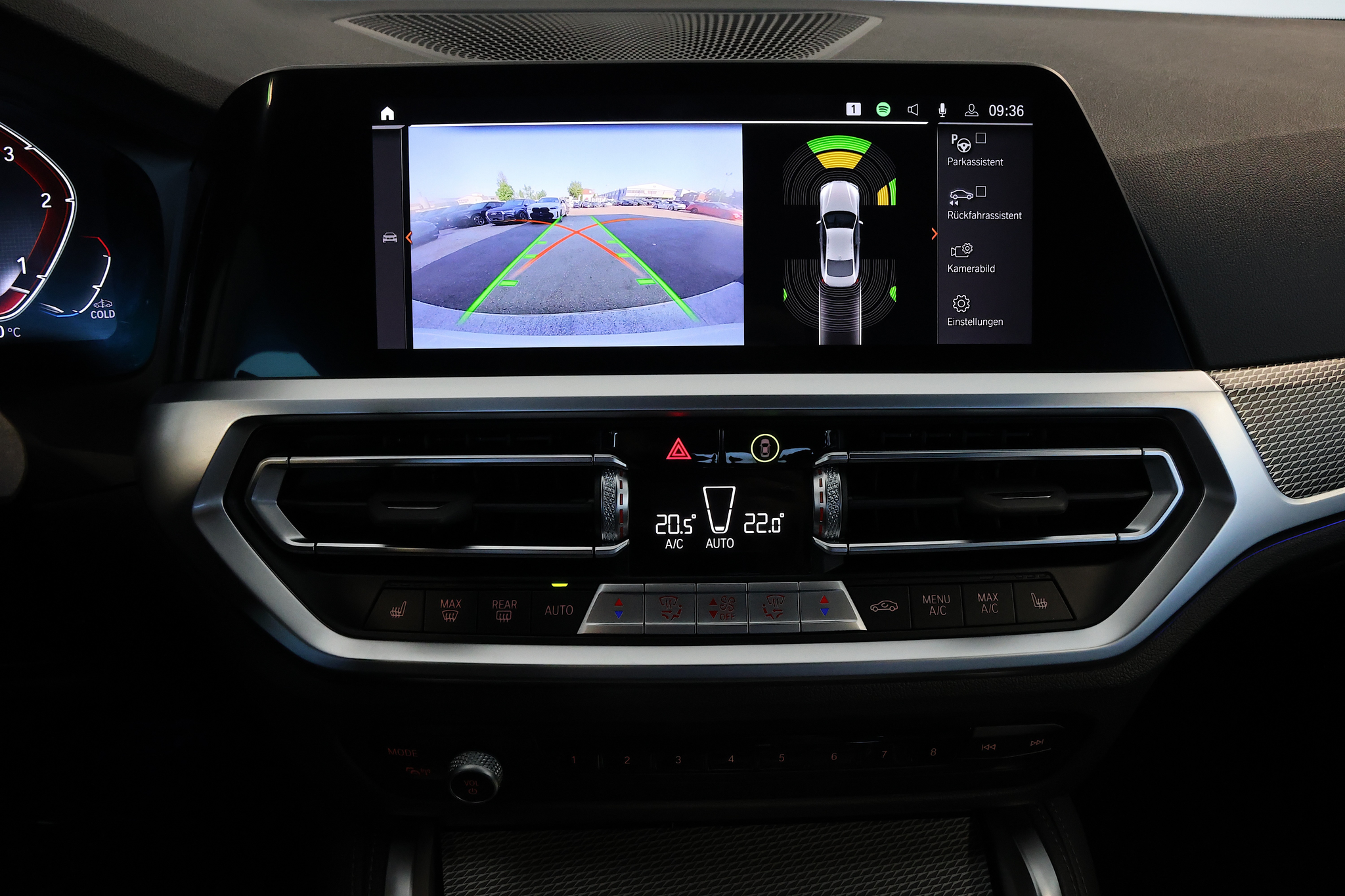 listing desktop thumbnail image 10