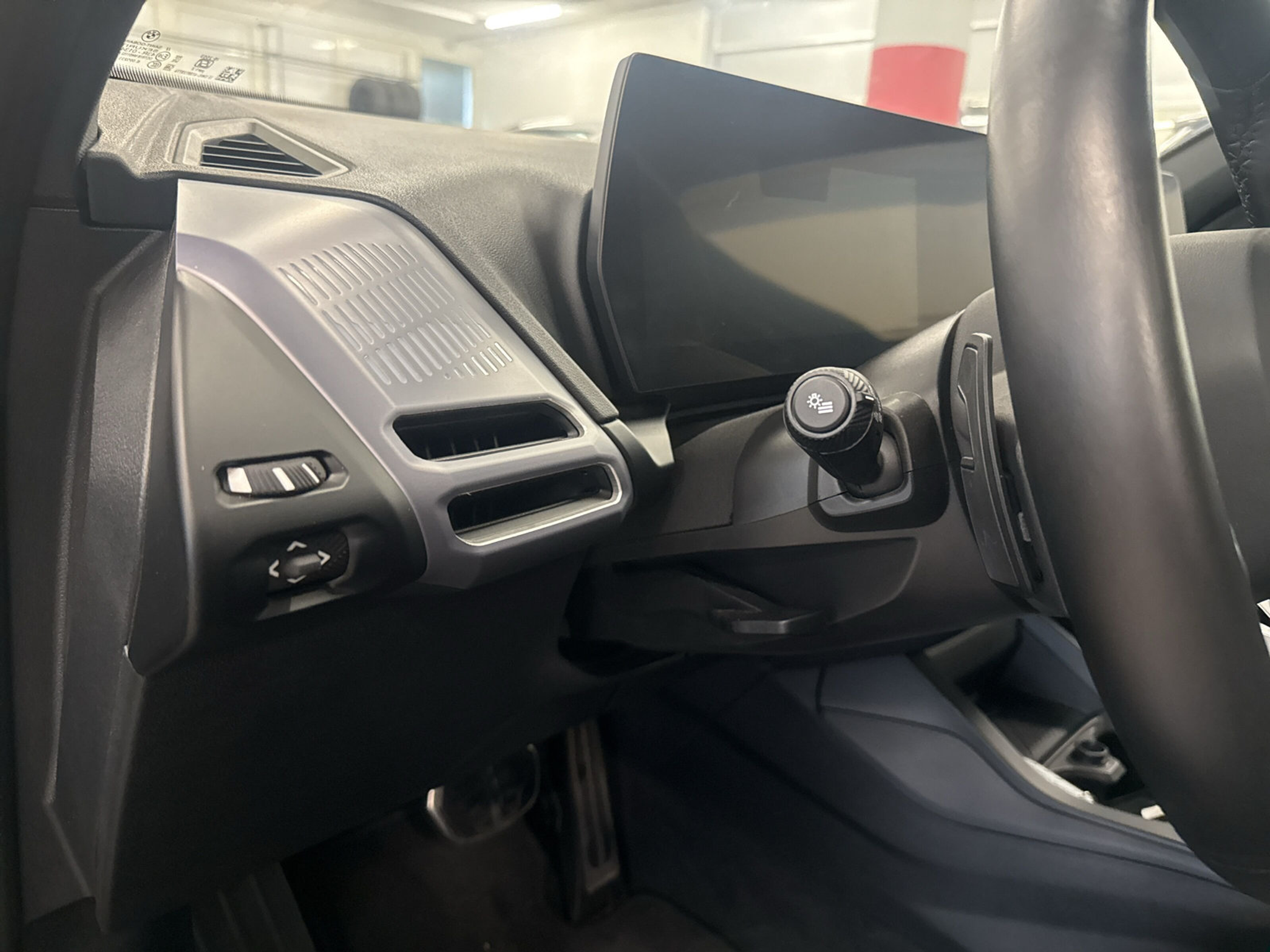 listing desktop thumbnail image 19