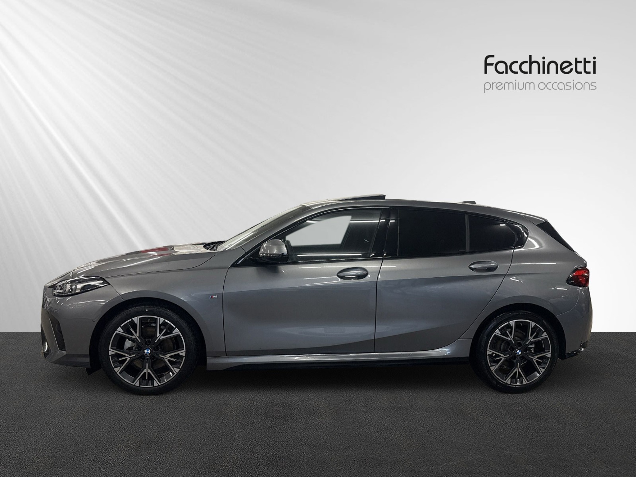 listing desktop thumbnail image 1