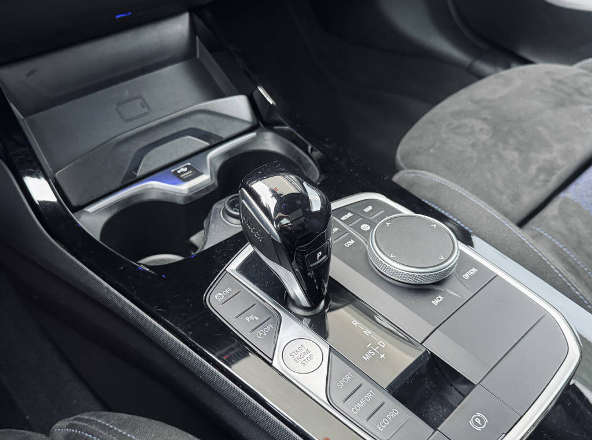 listing desktop thumbnail image 18