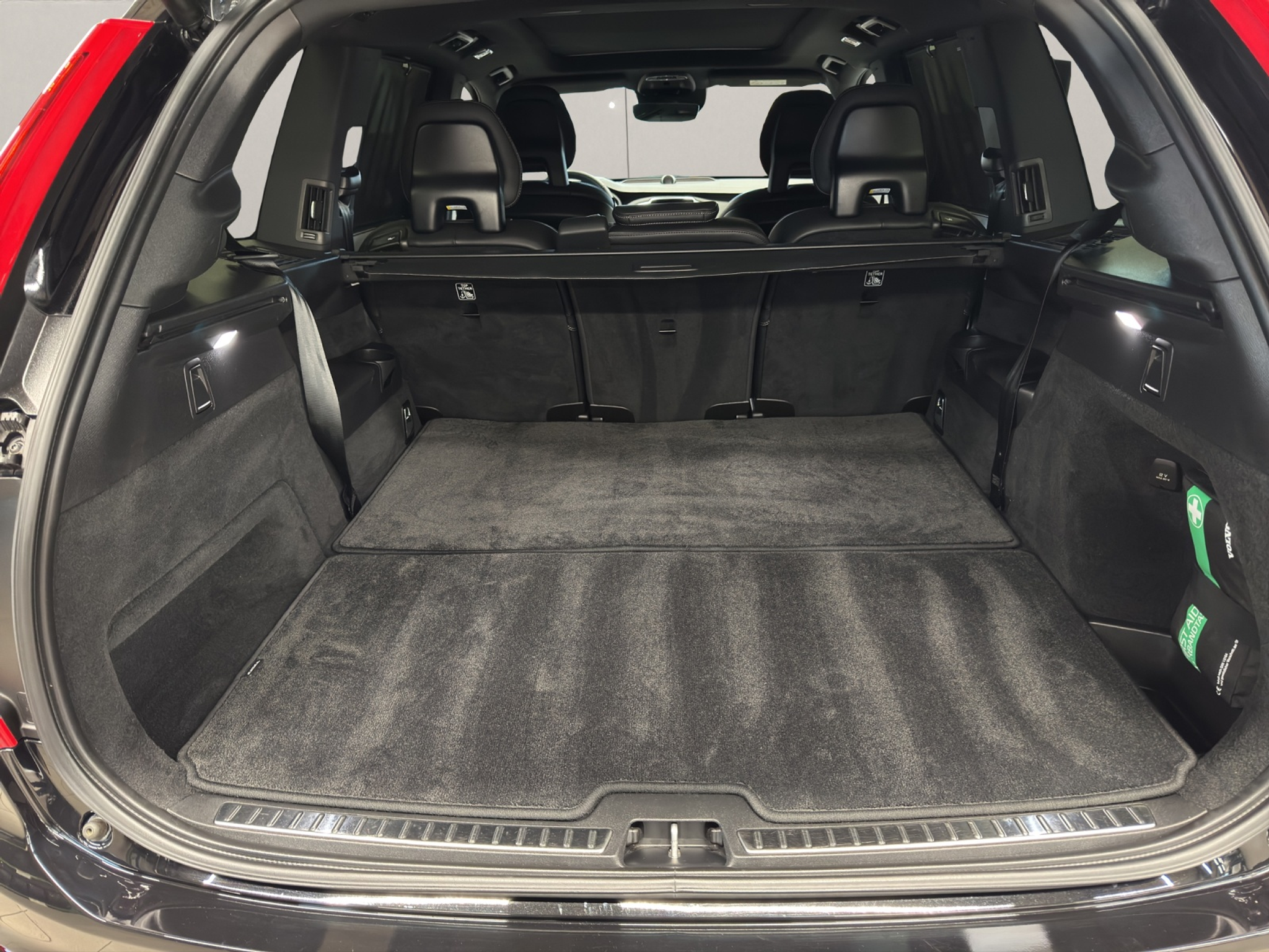 listing desktop thumbnail image 13