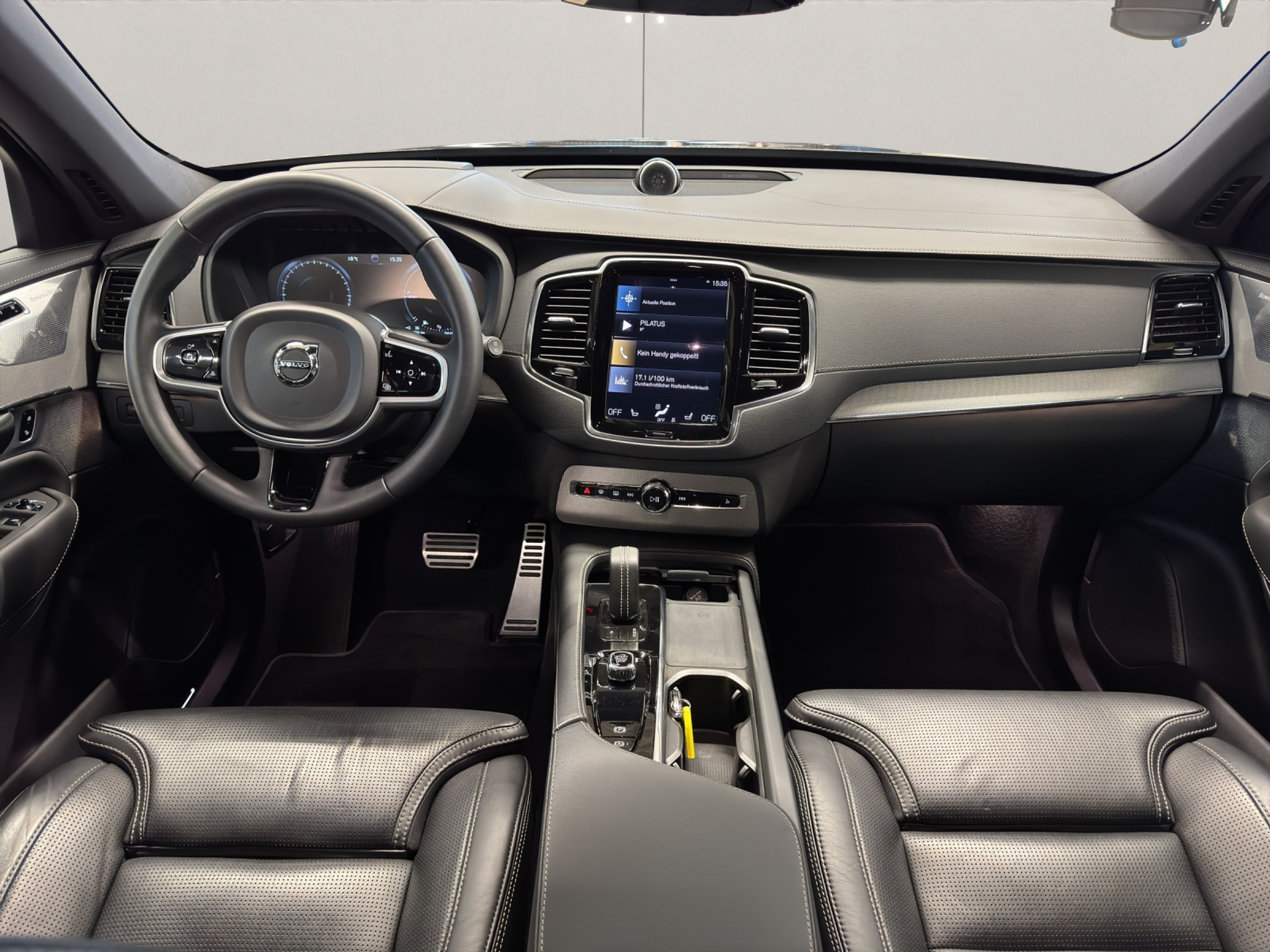 listing desktop thumbnail image 12