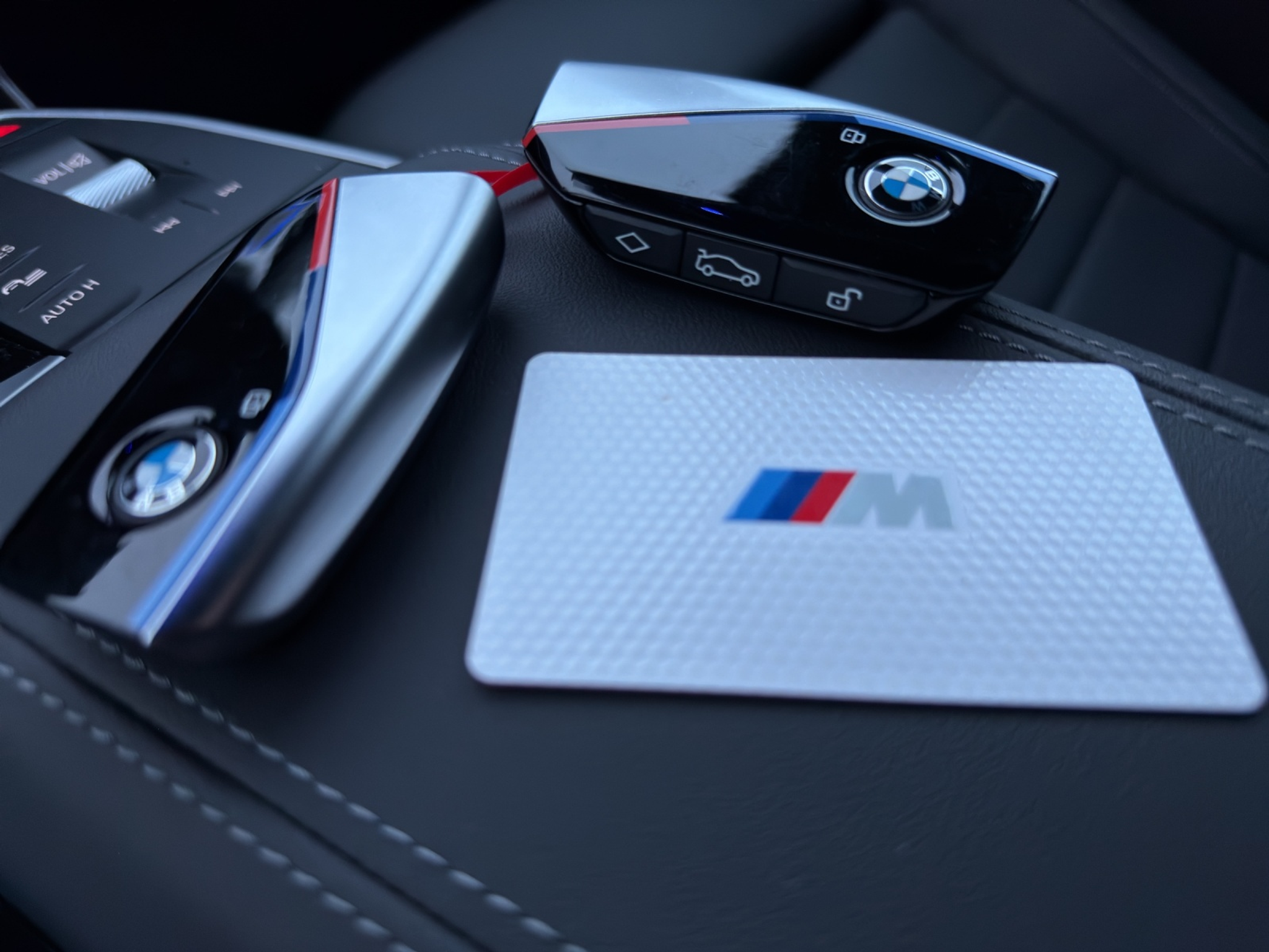 listing desktop thumbnail image 30