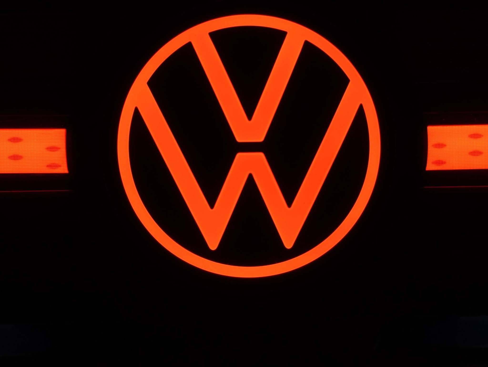 listing desktop thumbnail image 7