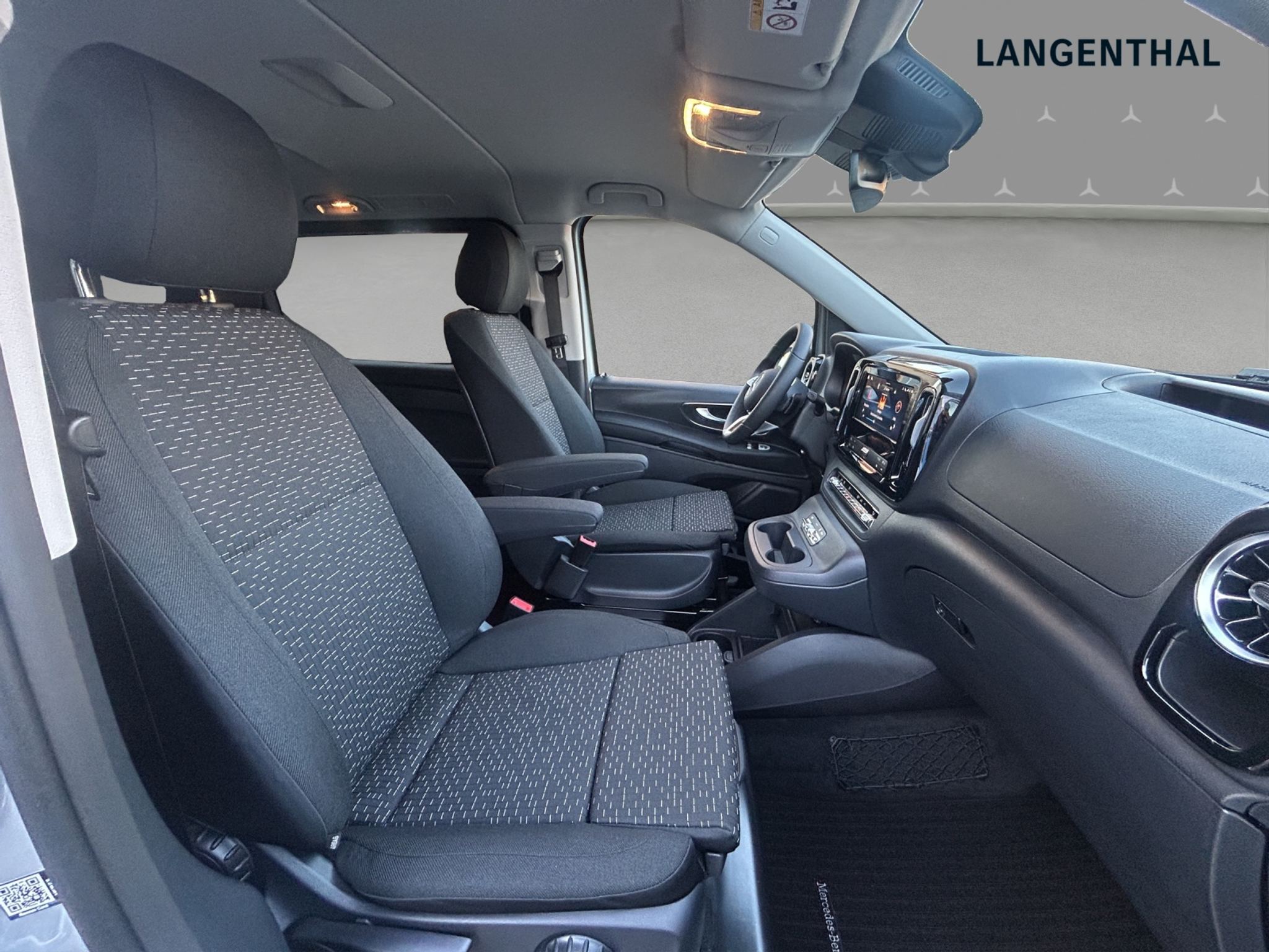 listing desktop thumbnail image 15