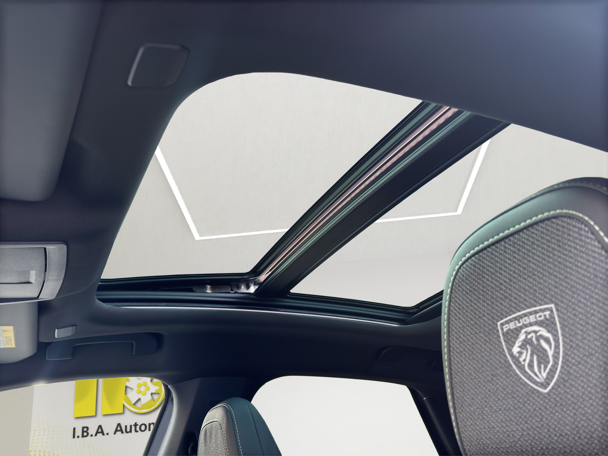 listing desktop thumbnail image 14