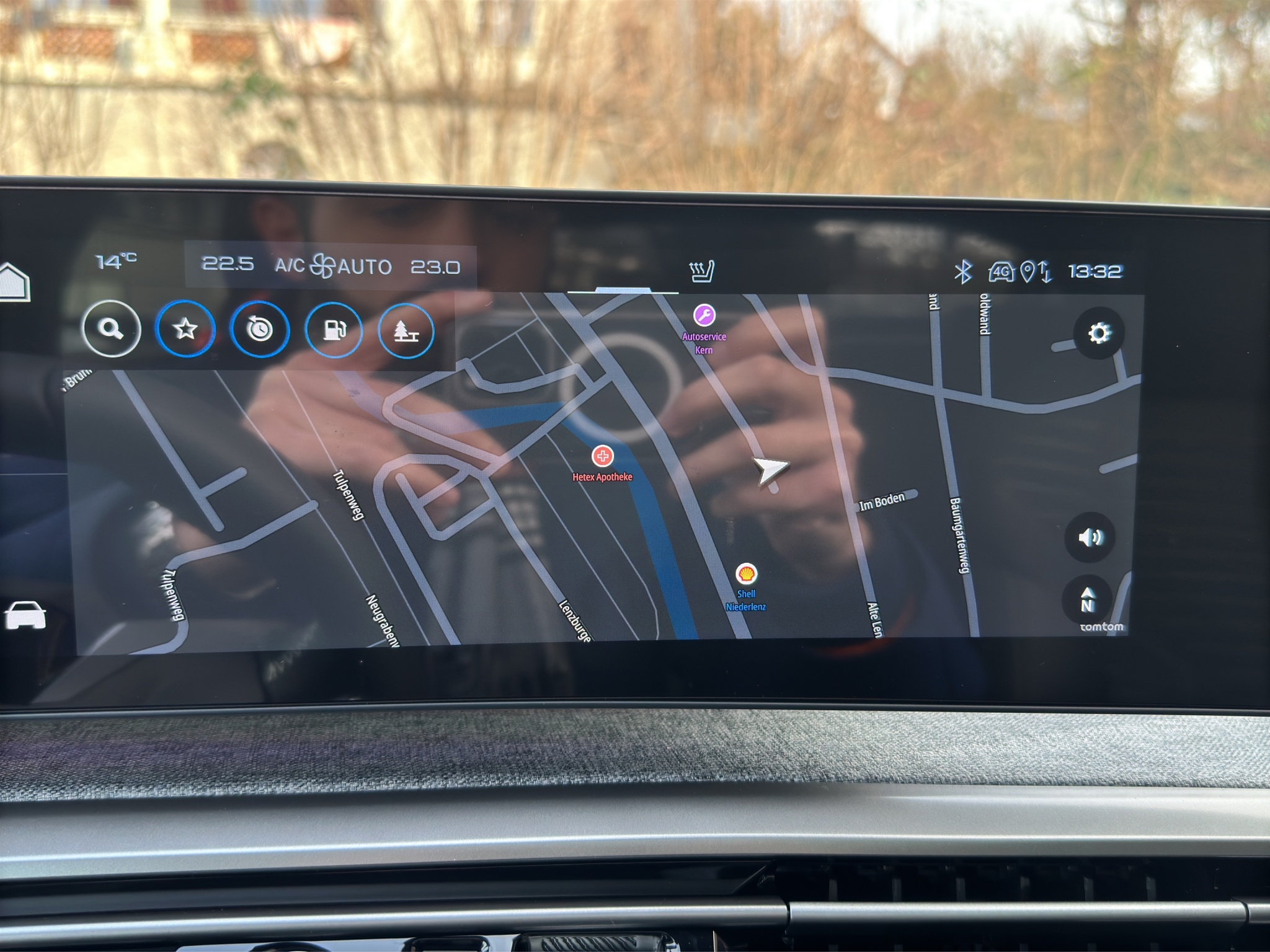 listing desktop thumbnail image 20