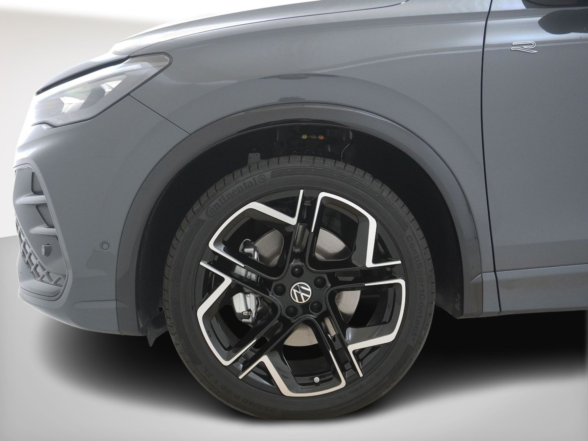 listing desktop thumbnail image 10