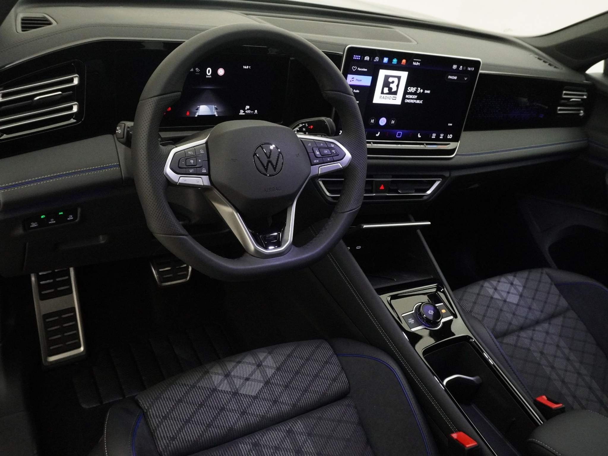 listing desktop thumbnail image 11