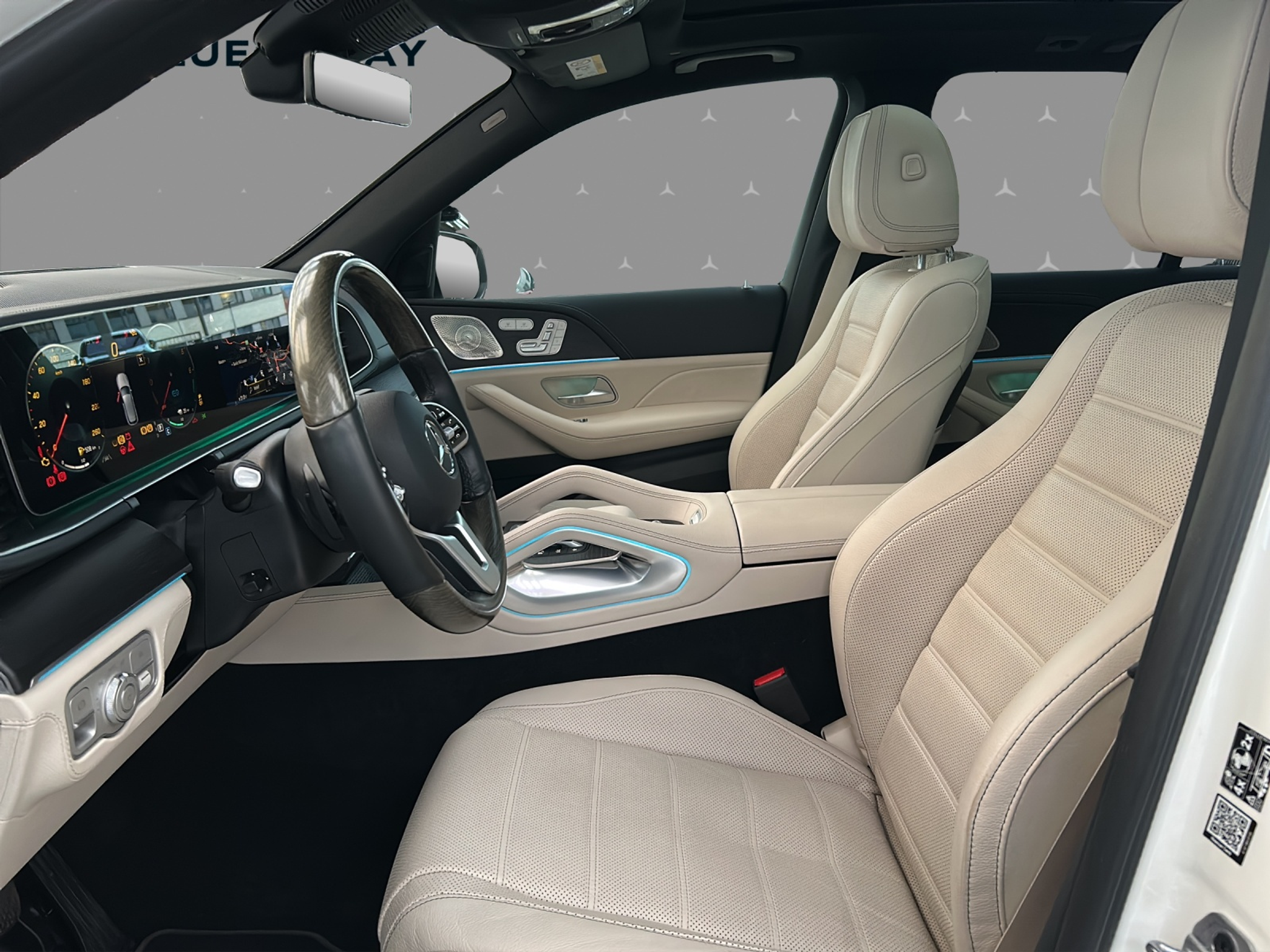 listing desktop thumbnail image 8