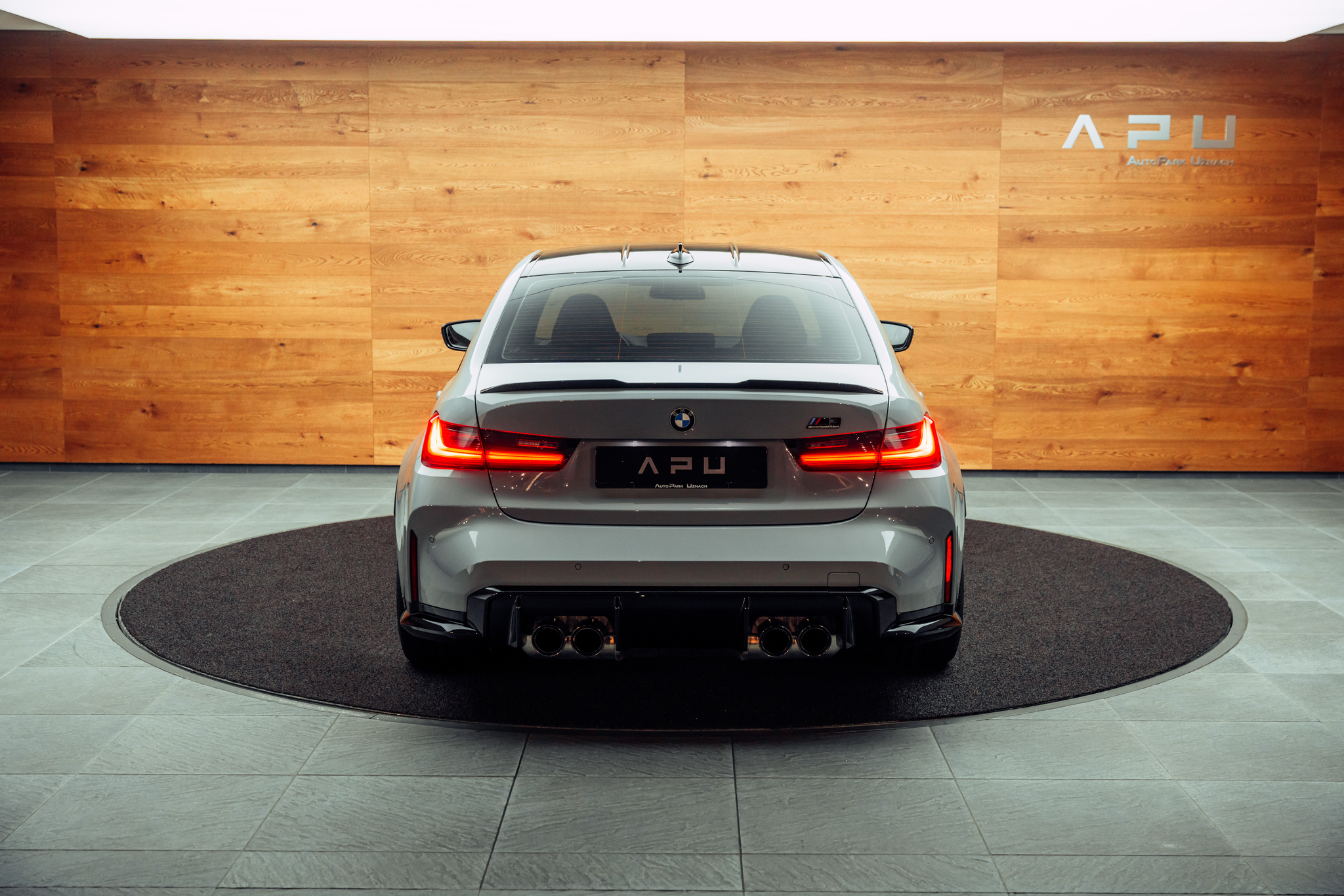 listing desktop thumbnail image 17