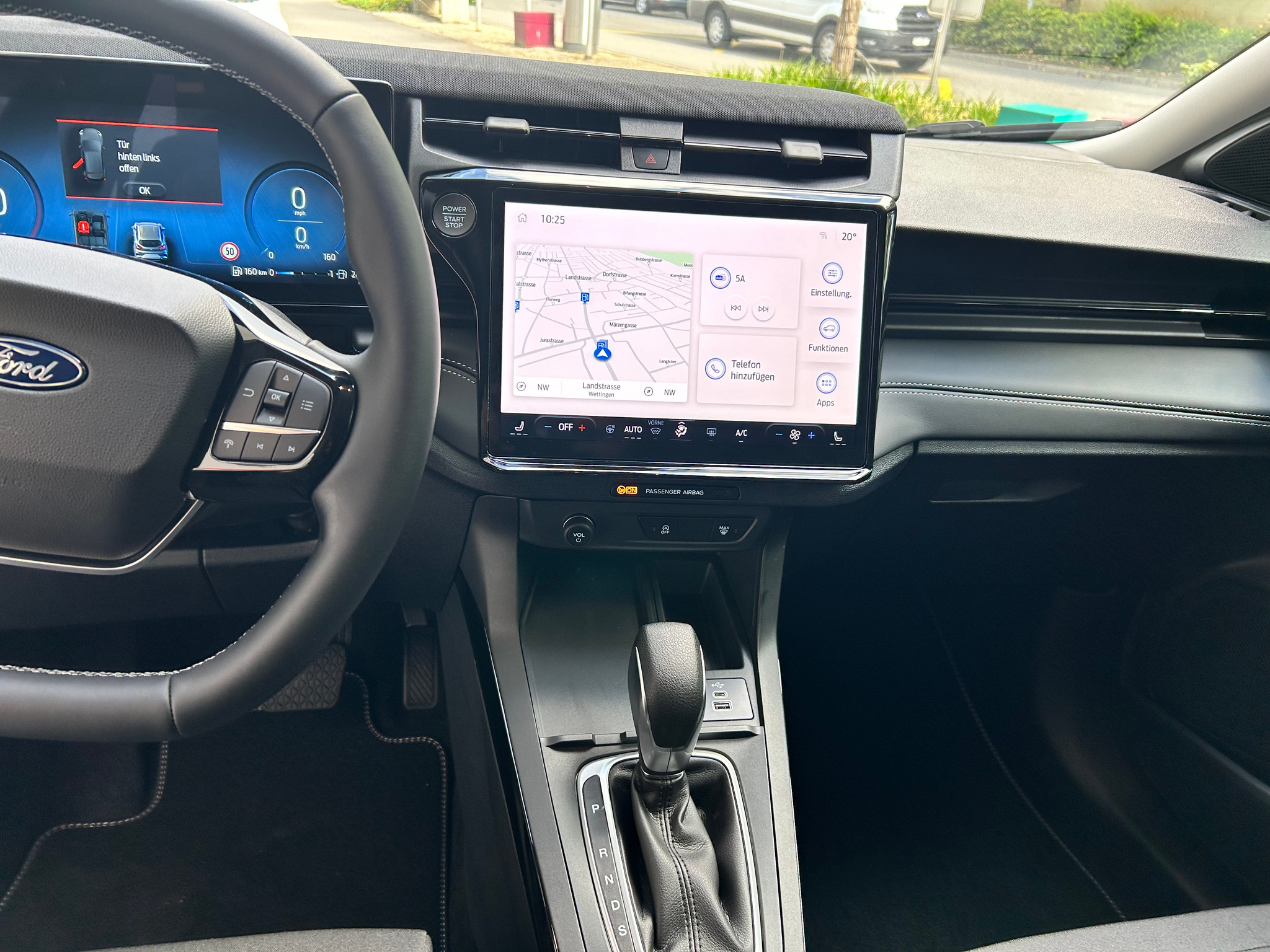 listing desktop thumbnail image 13