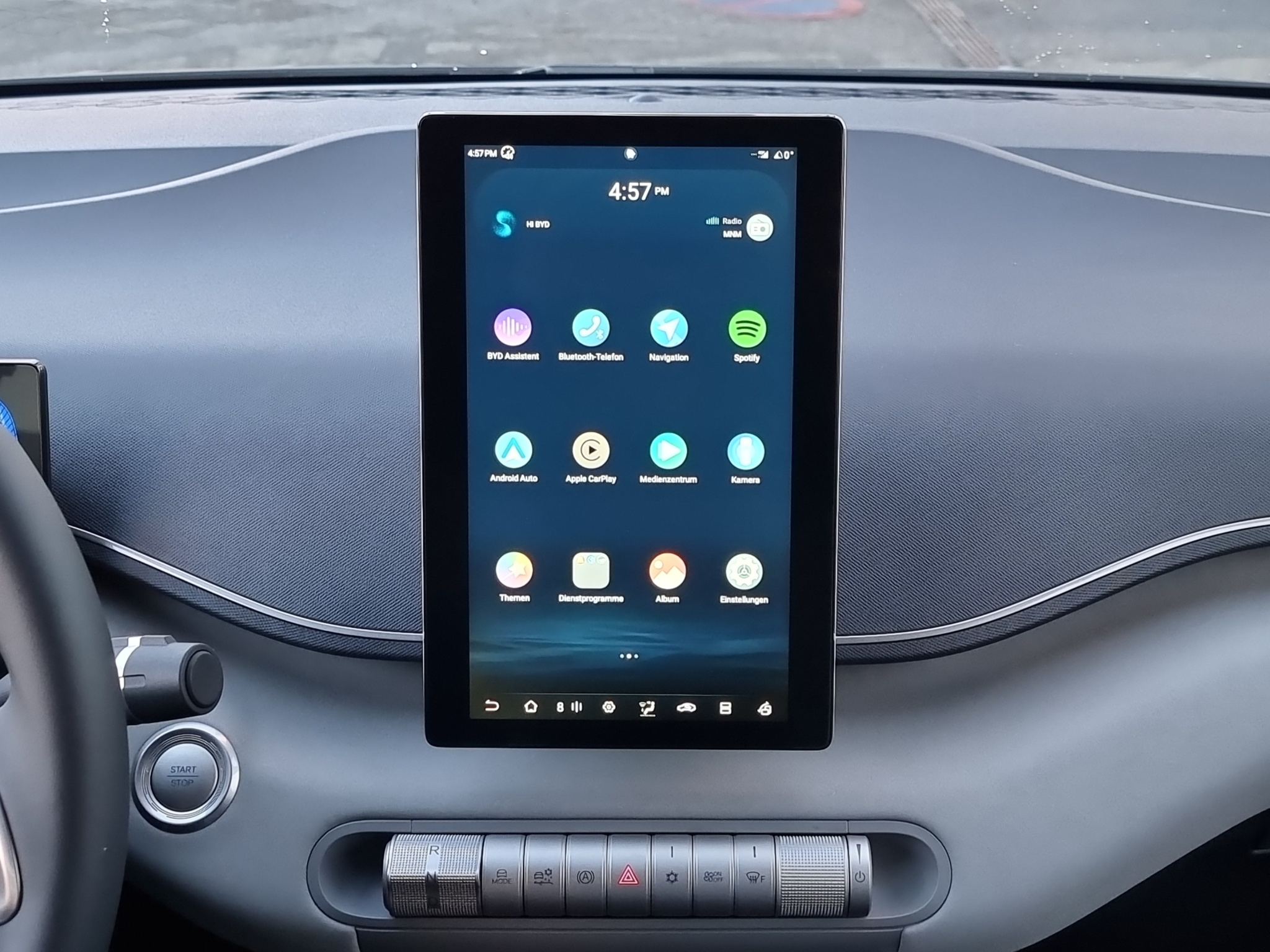 listing desktop thumbnail image 8