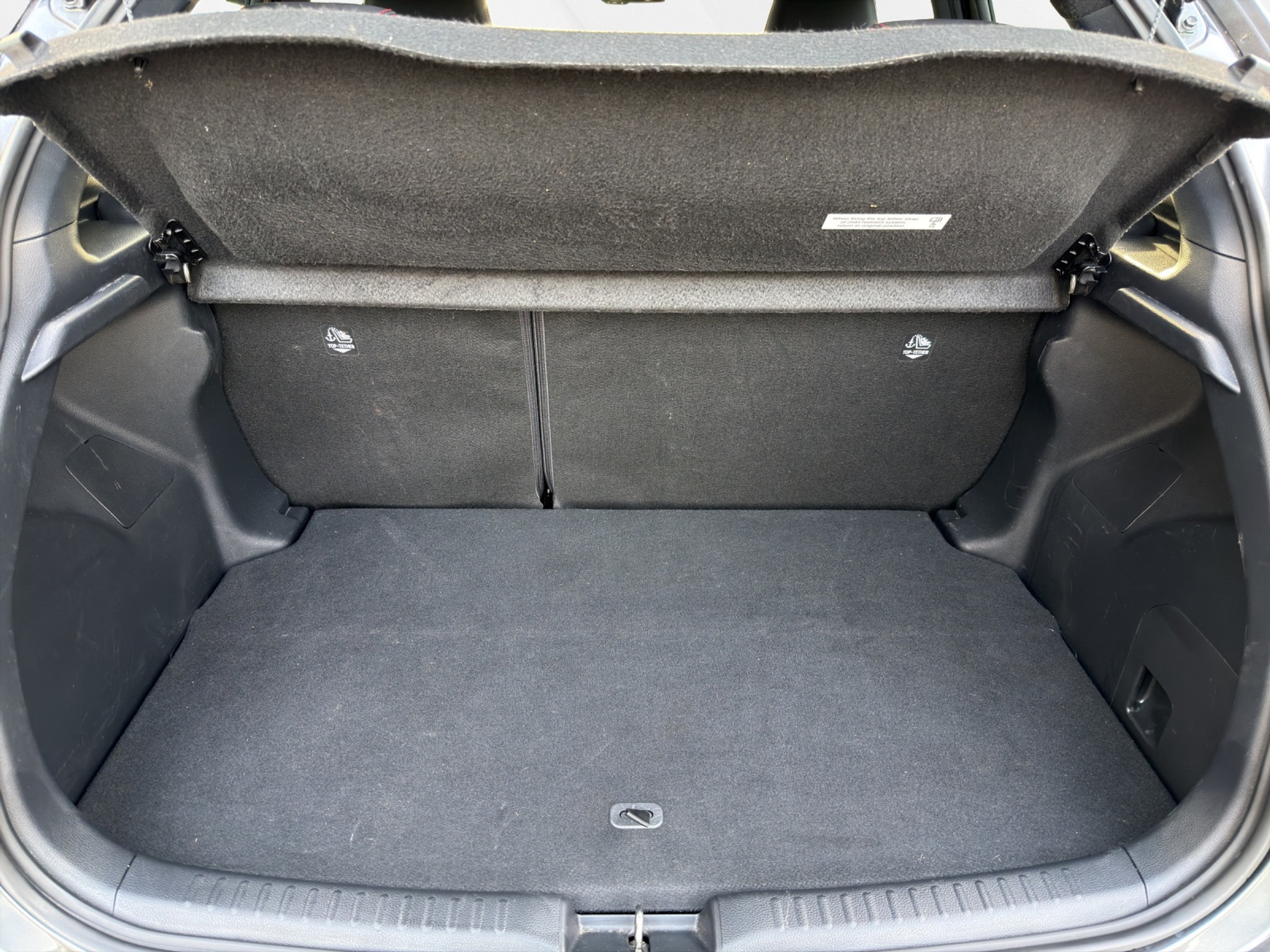 listing desktop thumbnail image 8