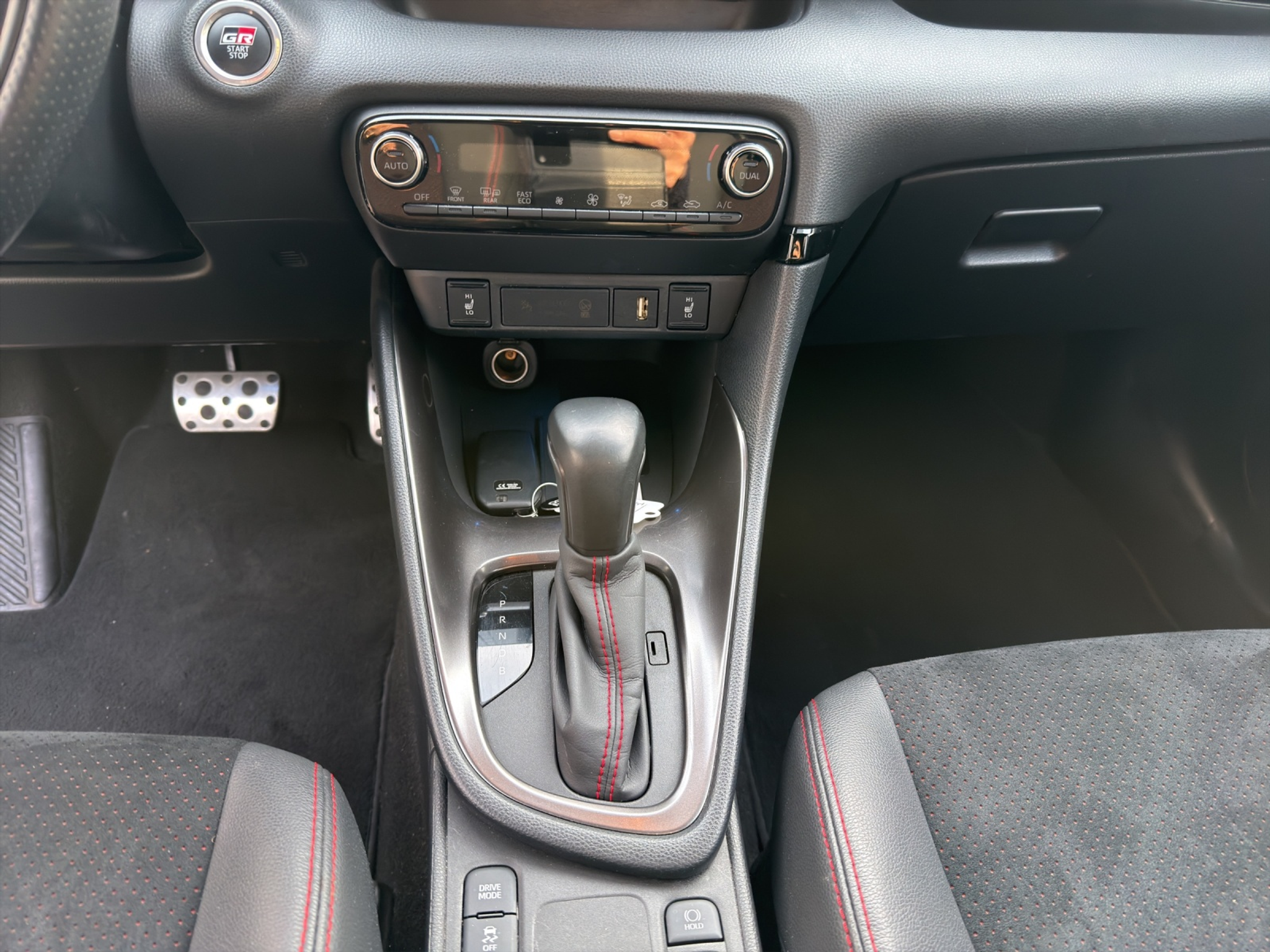 listing desktop thumbnail image 15